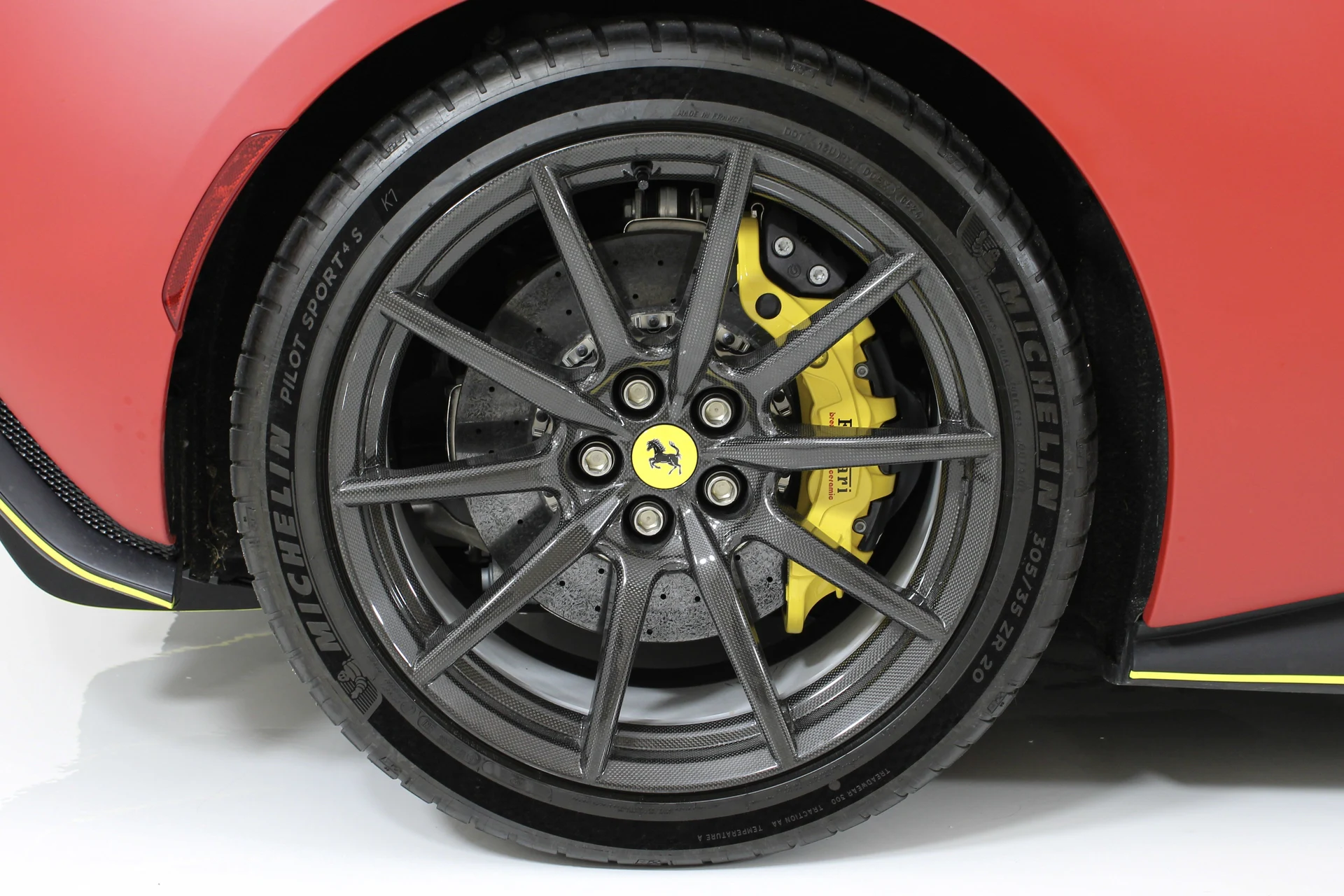 mph018_171856909_9ccafe28bbcc255980619e6fa81896e8_efdf4d05aa