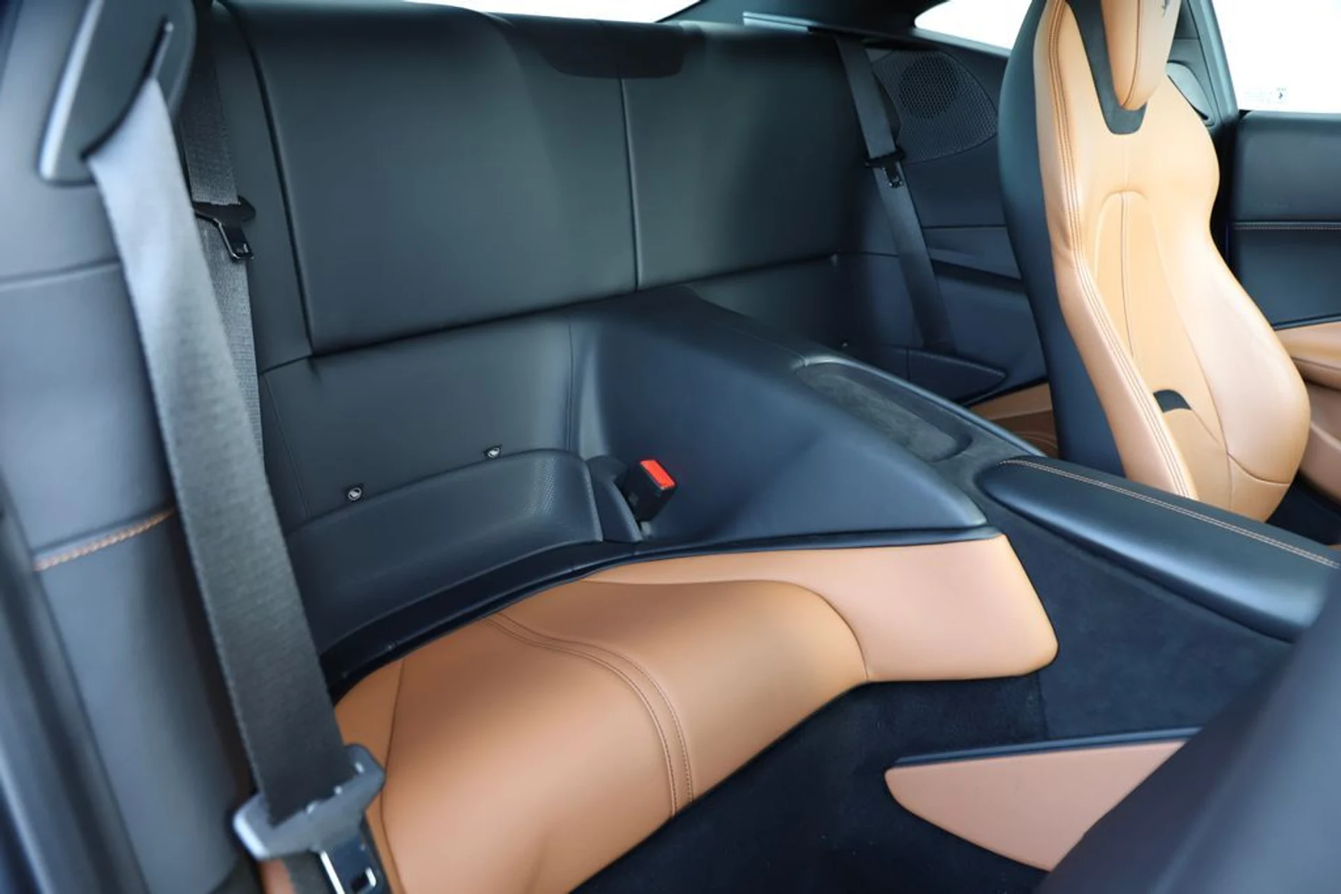 mph018_172211917_f014384a132e29657b9e8a129c036b1d_e29f17e8a4