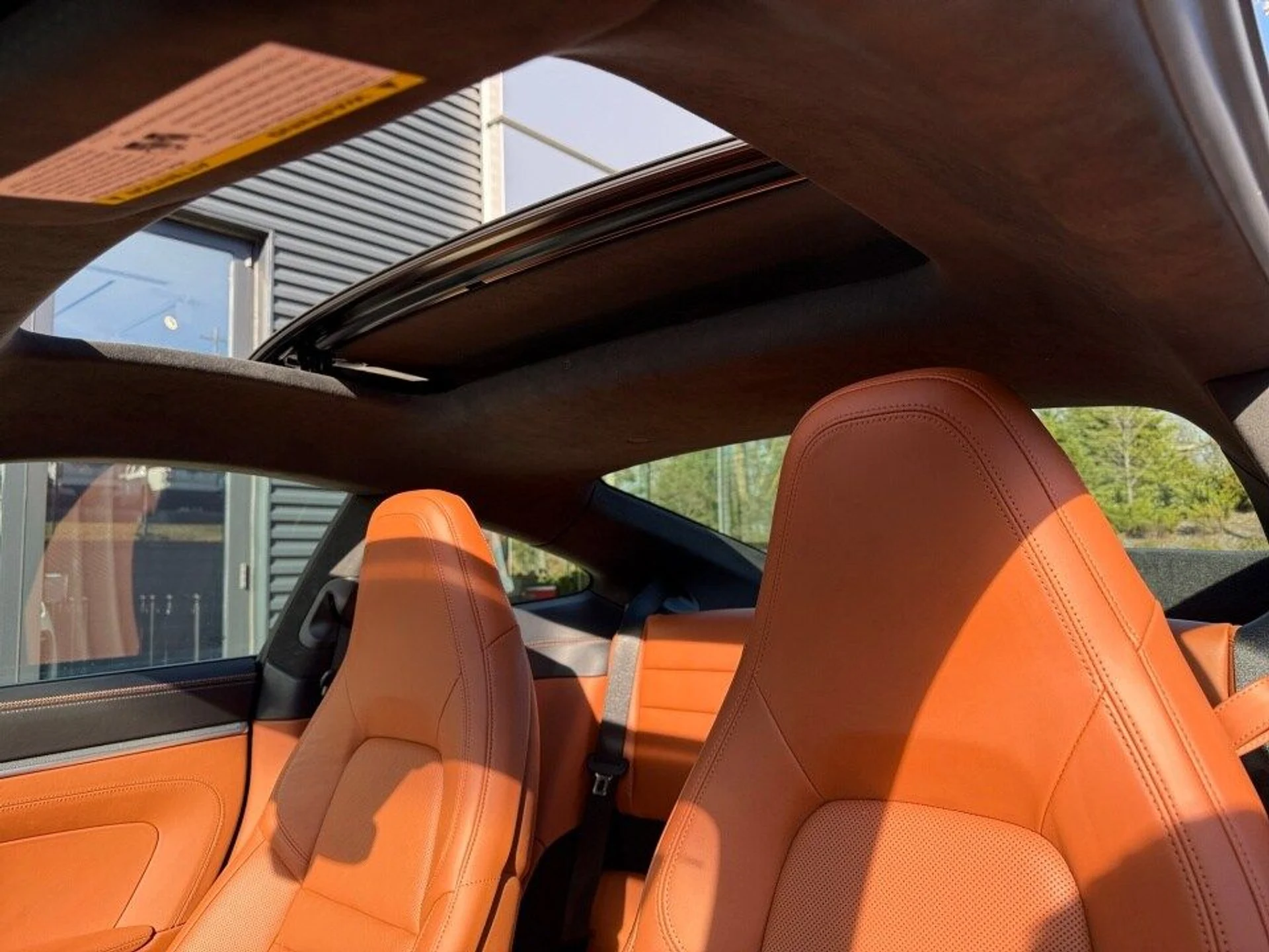 mph018_1728474937_b46b4e09bf9687c188f6775fcab4d462x_eec9ccef49