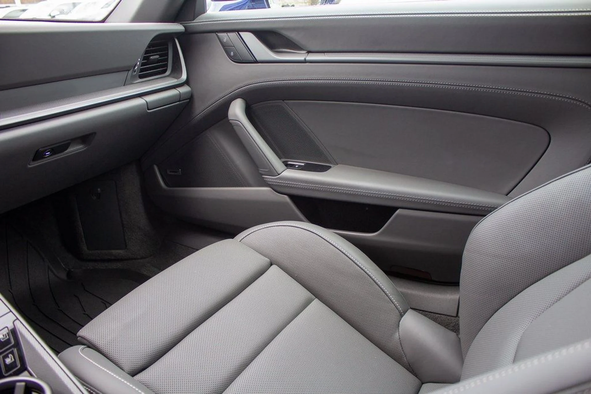 mph018_1728797246_418aa27c256f4e9970f864c0fb55dc73_ccef2d9abd