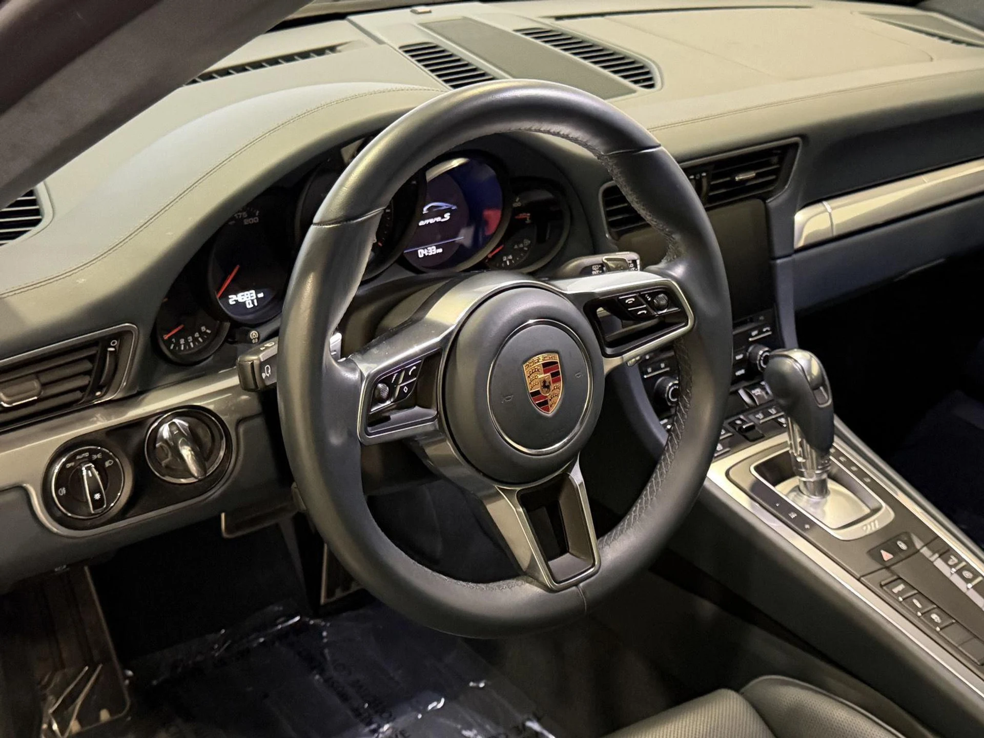 mph018_174319111_bc659f523440b93cd92b1ad521d22345x_218cd0fcca