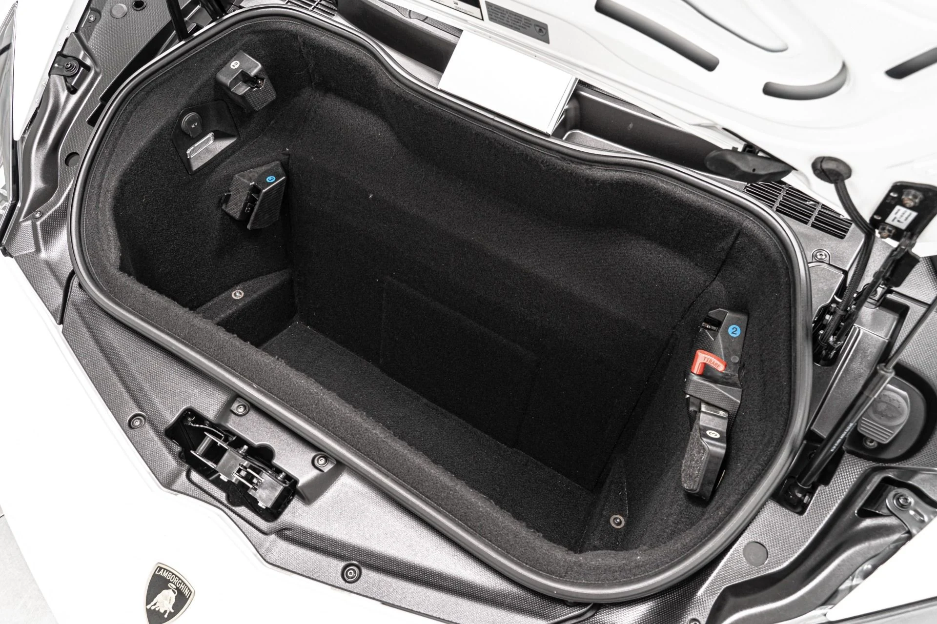 mph018_1746838579_Used_2019_Lamborghini_Aventador_LP_740_4_S_Roadster_1758210075_f4a0468788