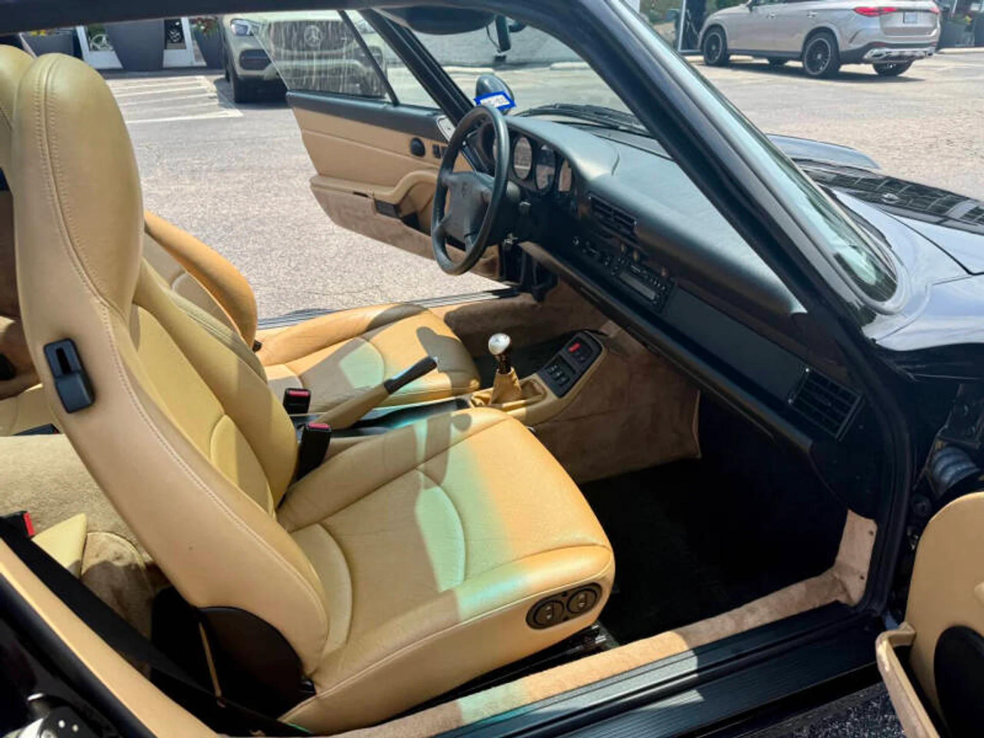 mph018_1750494141_1998_porsche_911_carrera_2dr_targa_coupe_046e5d50a1