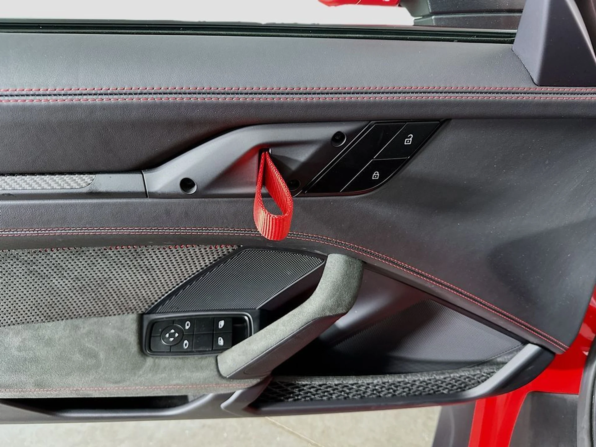 mph018_1751204309_23810584e4f3aabb1f5fc038faeba3ecx_8392686ce2