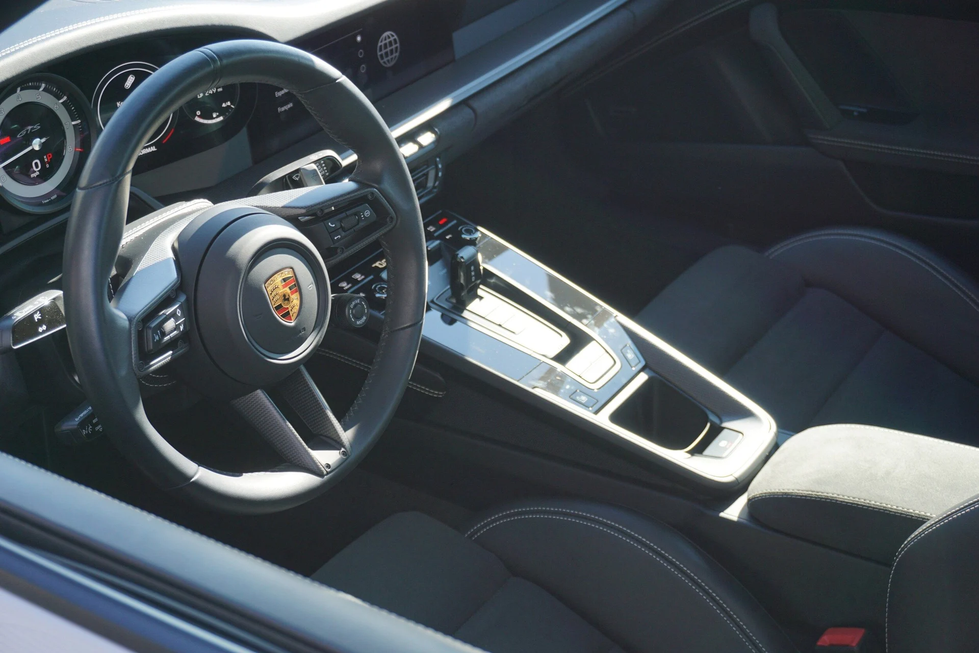 mph018_1754124997_1fd5b9a462537698d49b57a736f600a6x_70f2eca081