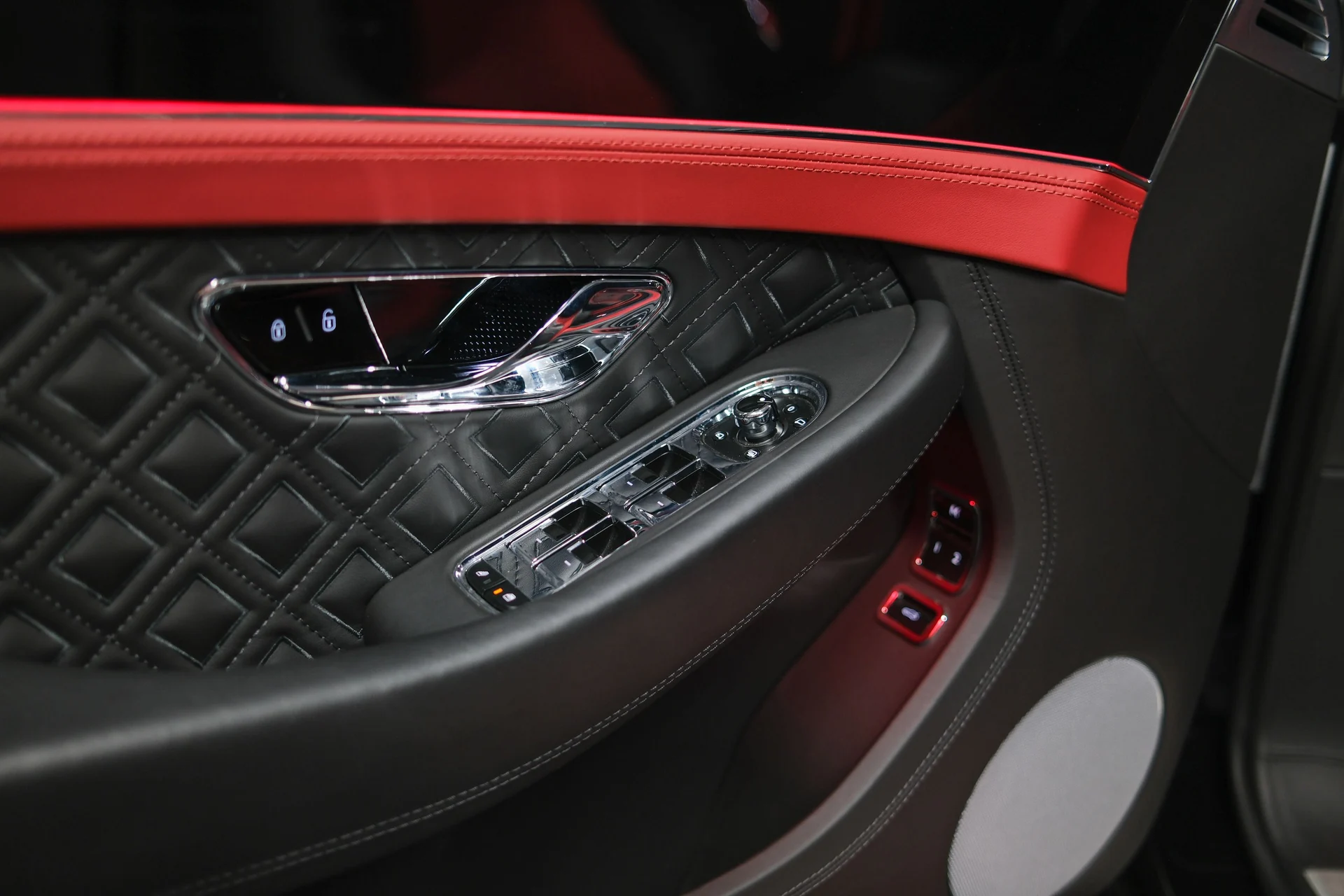 mph018_175873267_4627a228_a55c_4c20_b5fe_ccd1b8df4fd1_10795562ce