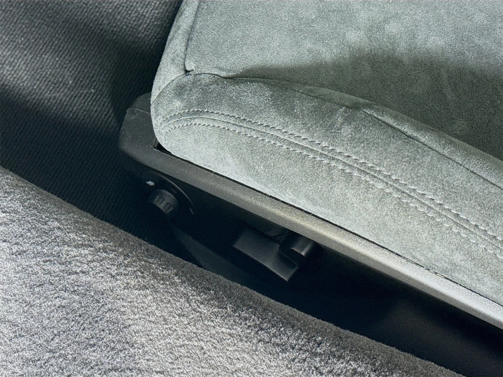 mph018_1765416819_7017e8c9792260ecf826cb10772142e4x_fc4c99a222