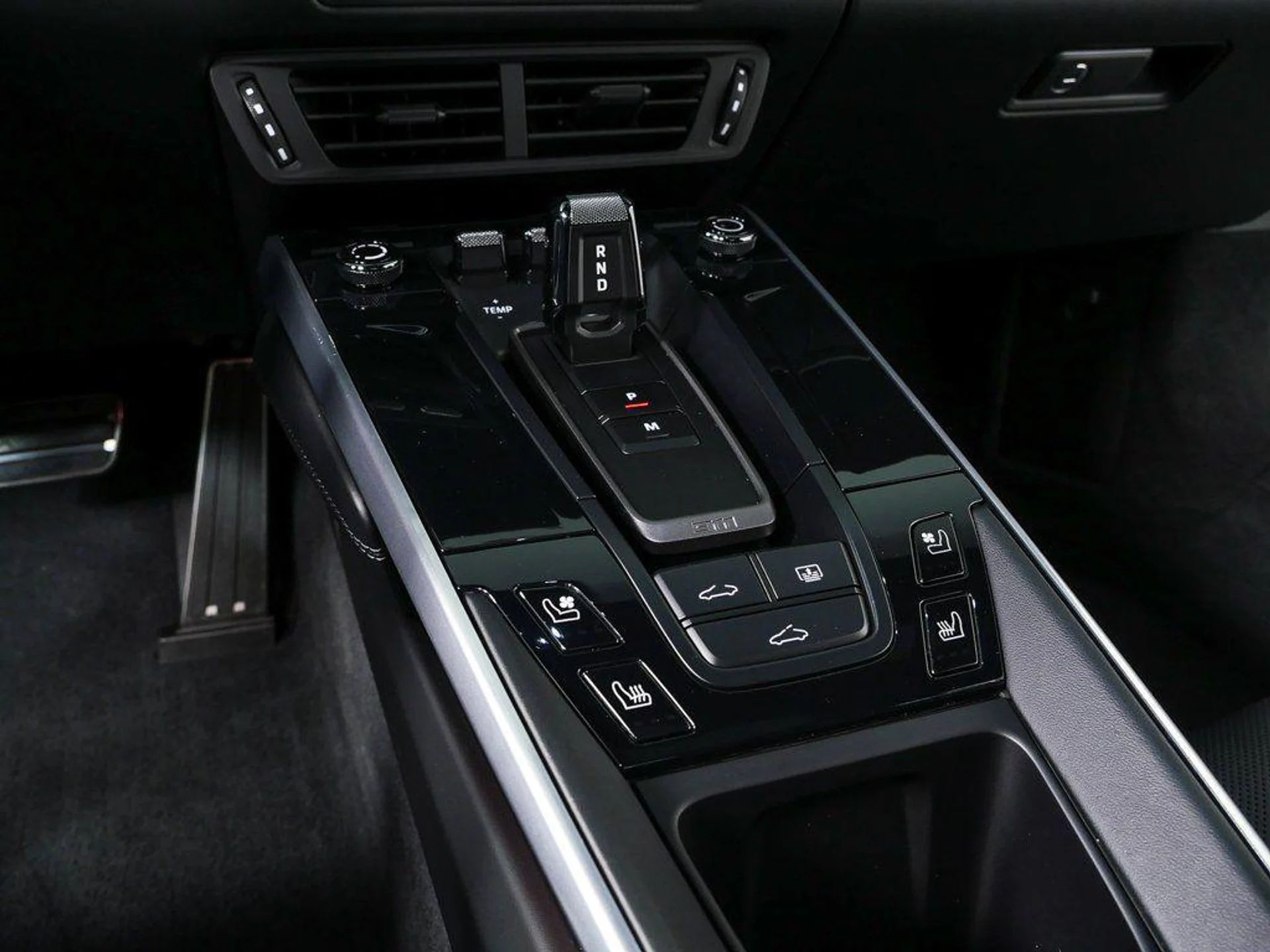 mph018_1770417403_j5_Ojb95_VD_Ey_Sj2_Qw_In0_X_Gc72xo_758337d882