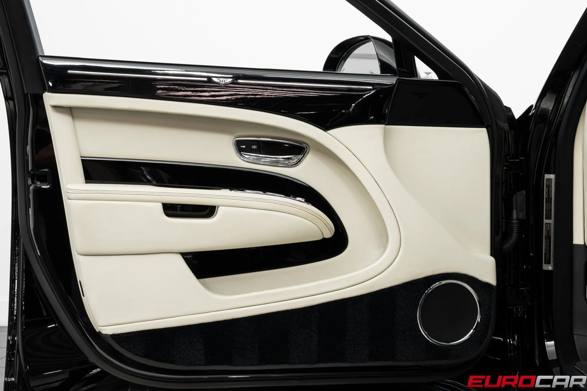 mph018_1780877074_image_19_5465a18637