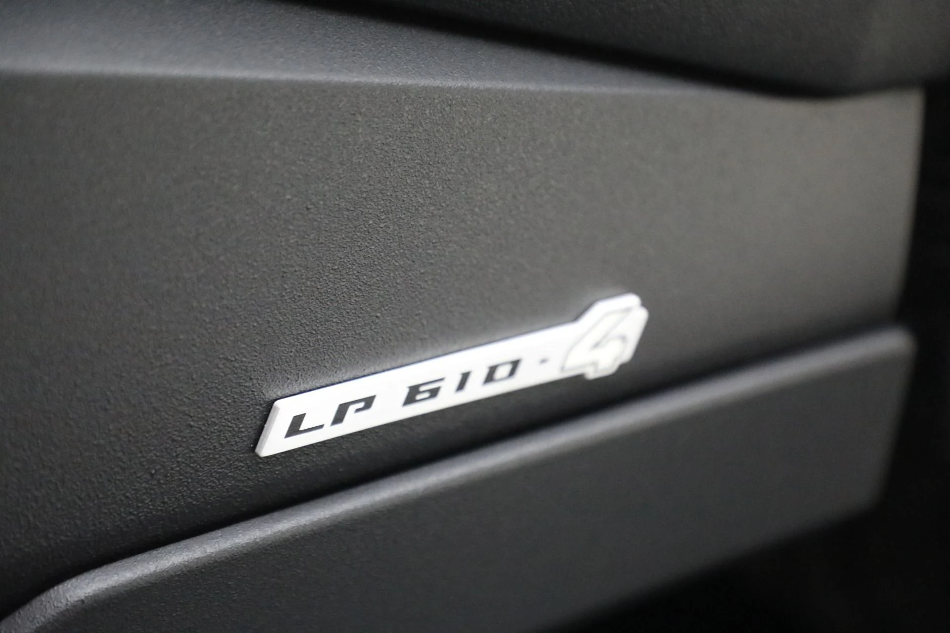 mph018_1782252323_Used_2024_Lamborghini_Huracan_Sterrato_1772051160_8e29cac385