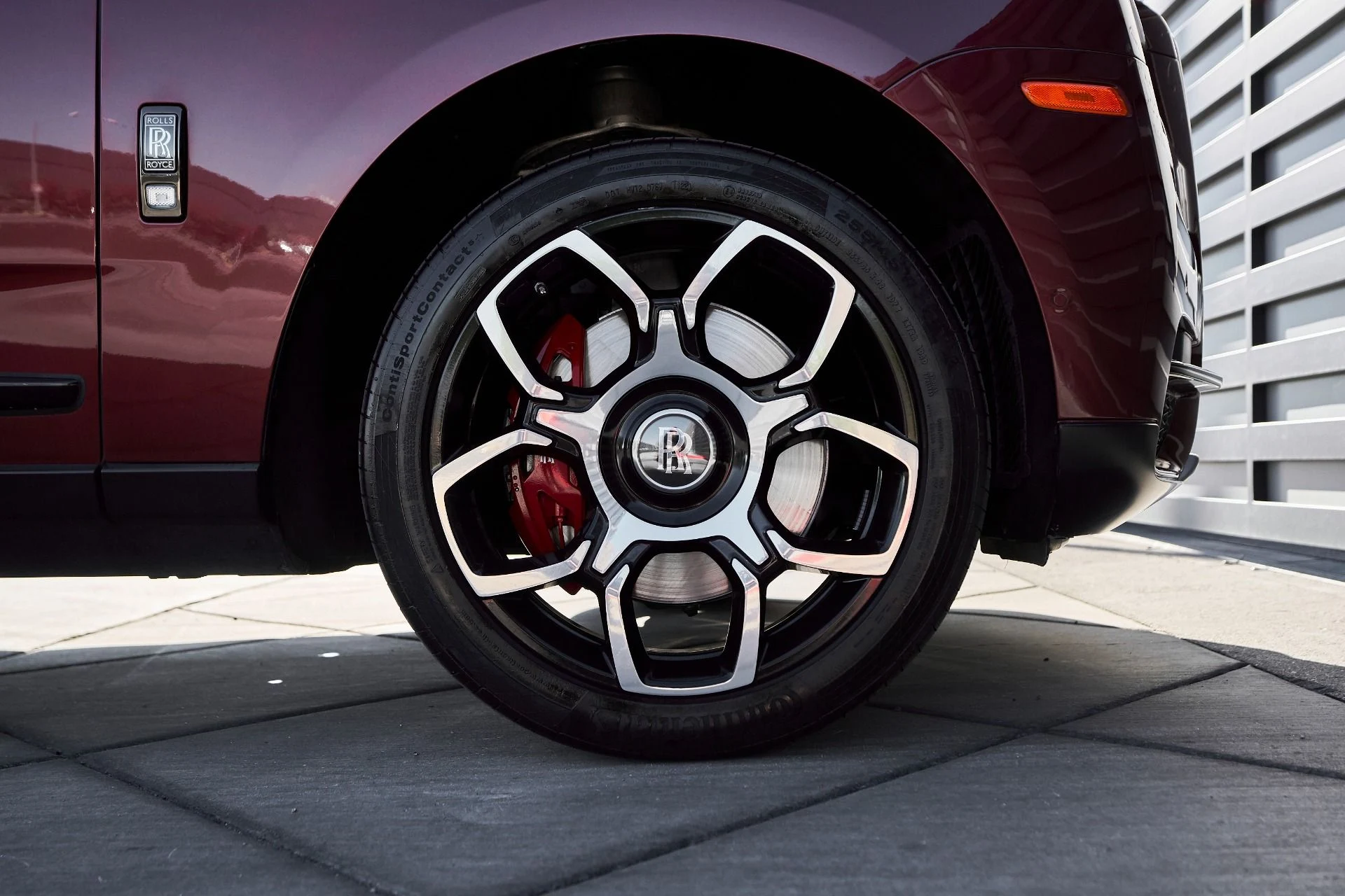 mph018_1782741593_Used_2022_Rolls_Royce_Cullinan_Black_Badge_1764038710_8253a0ab9c