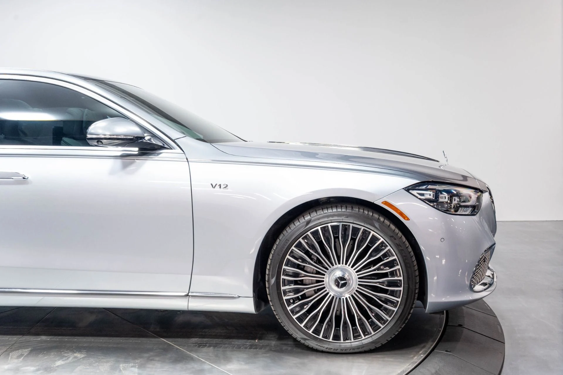 mph018_1783285790_Used_2024_Mercedes_Benz_S_Class_Maybach_S_680_4_MATIC_1777501614_ac1515af5c