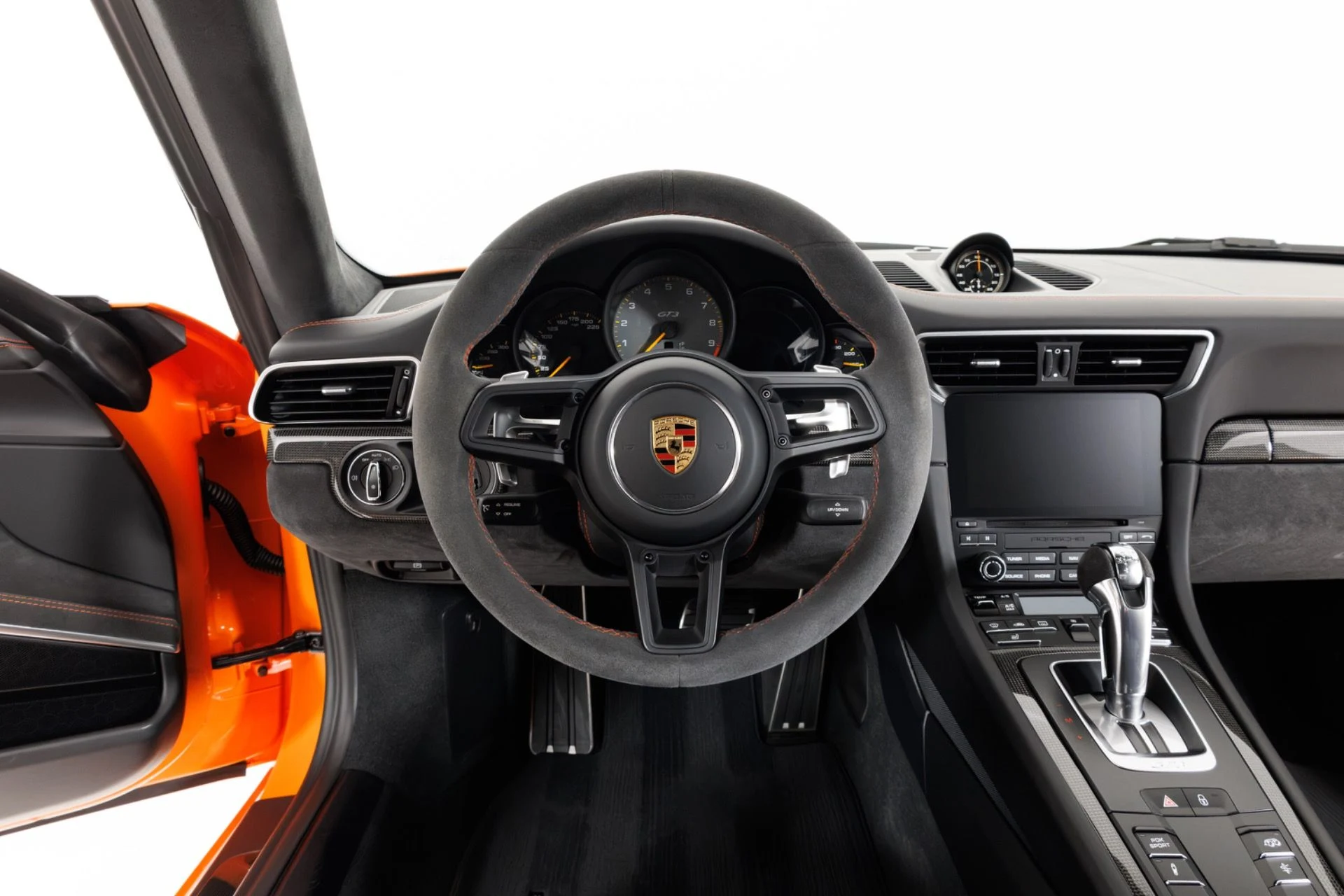 mph018_1786063694_Used_2018_Porsche_911_GT_3_1785880178_0db12f1d90