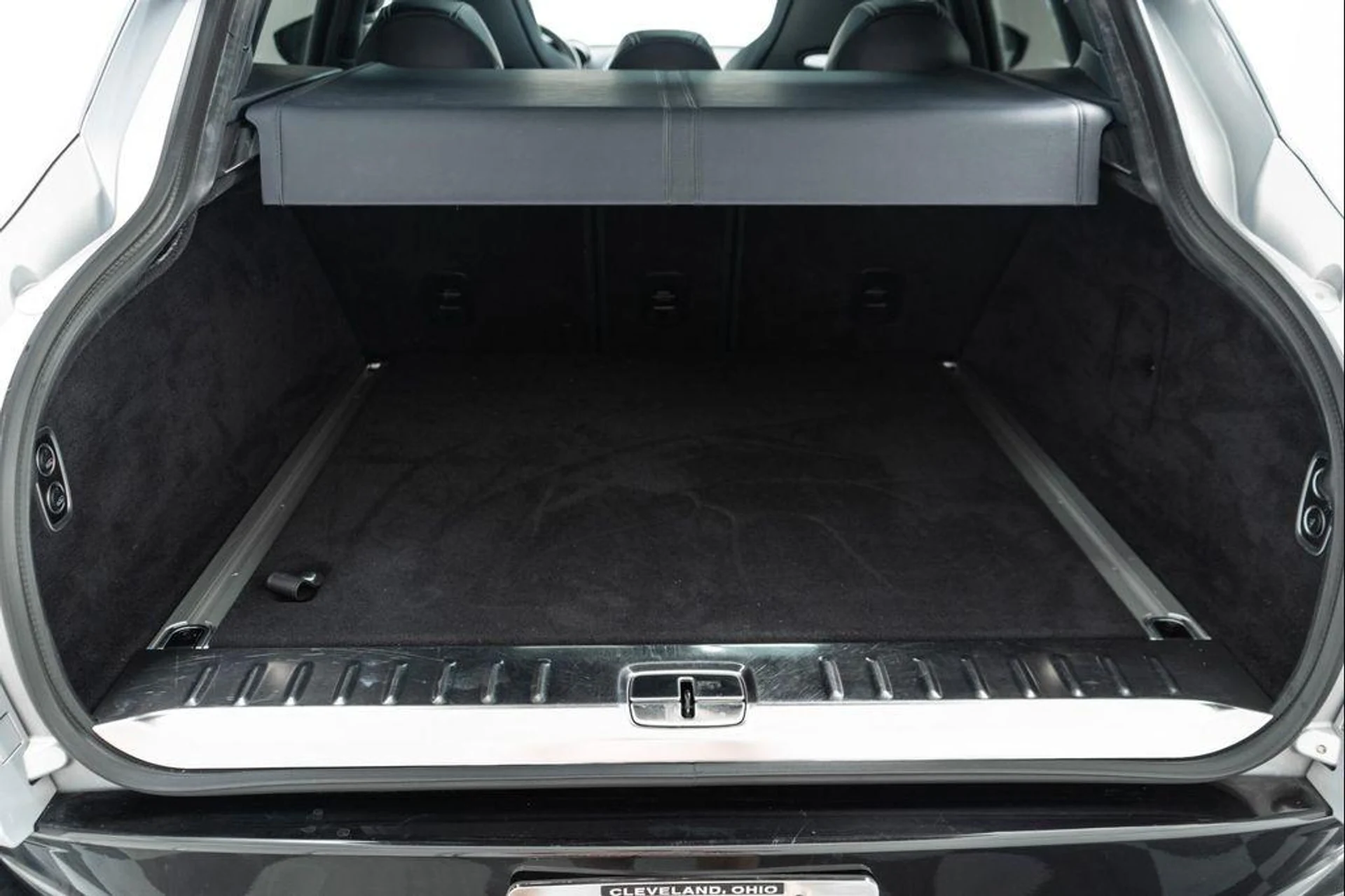 mph018_1803996402_k21_Z_Oz_Ud_Hlcre_L41n_Vgo_Po_Ovg_G4_d7c7047ab8