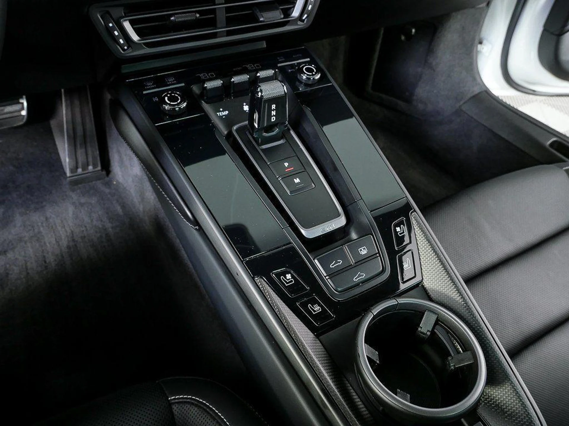 mph018_1807726163_Nfk_JS_Tid88_Nc_T_Fas_E_Rq_N_Zout_Xpw_3b0edf37e7