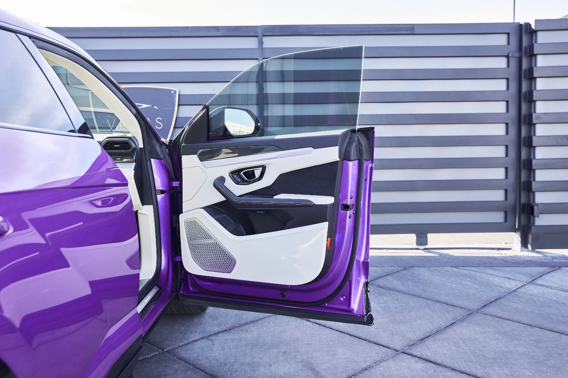 mph018_1812086809_Used_2021_Lamborghini_Urus_1772650627_36040842cd