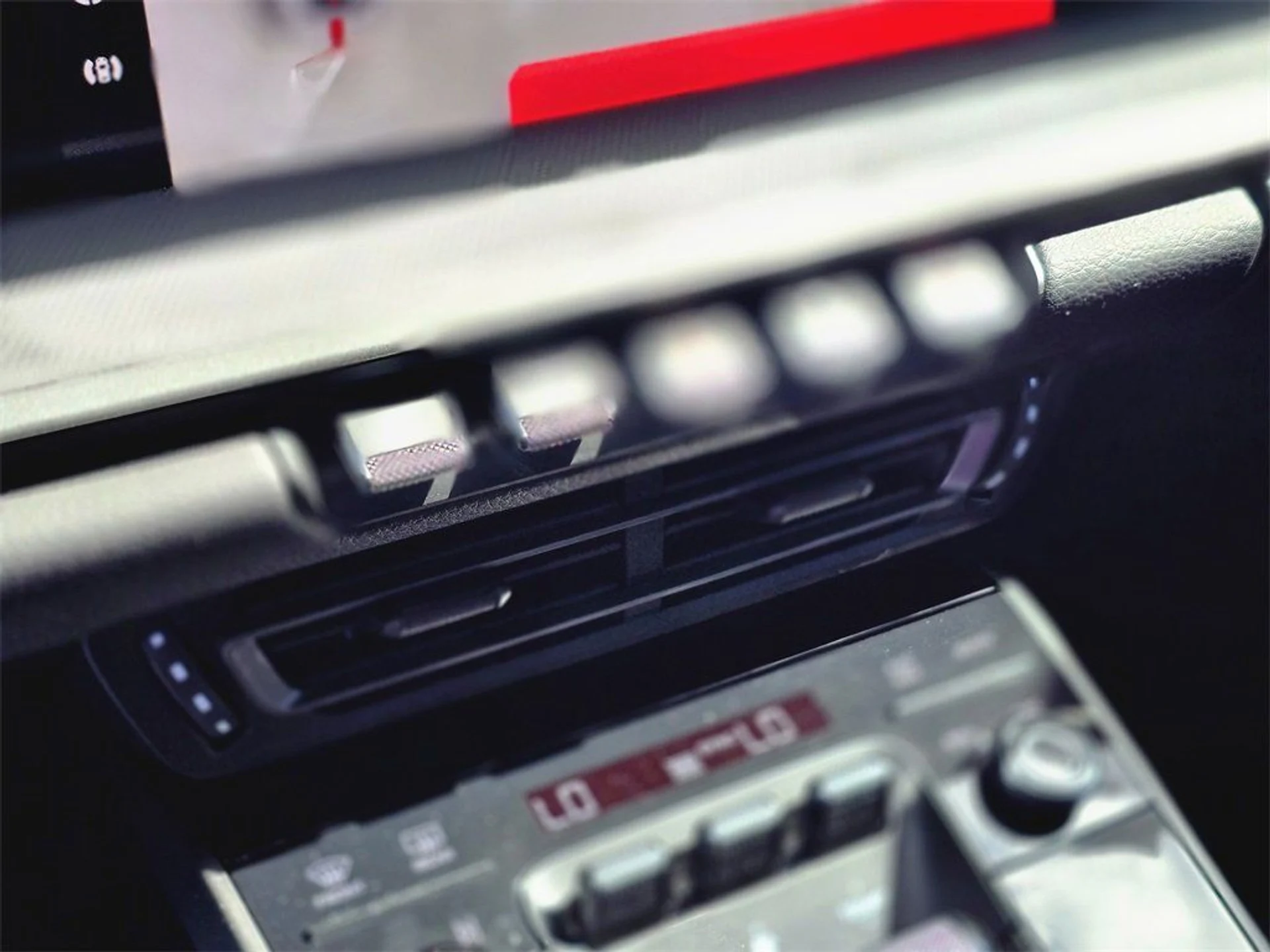 mph018_1818403415_e62561dac4b4288a8e5858c0f85f08d9_090bbd0075