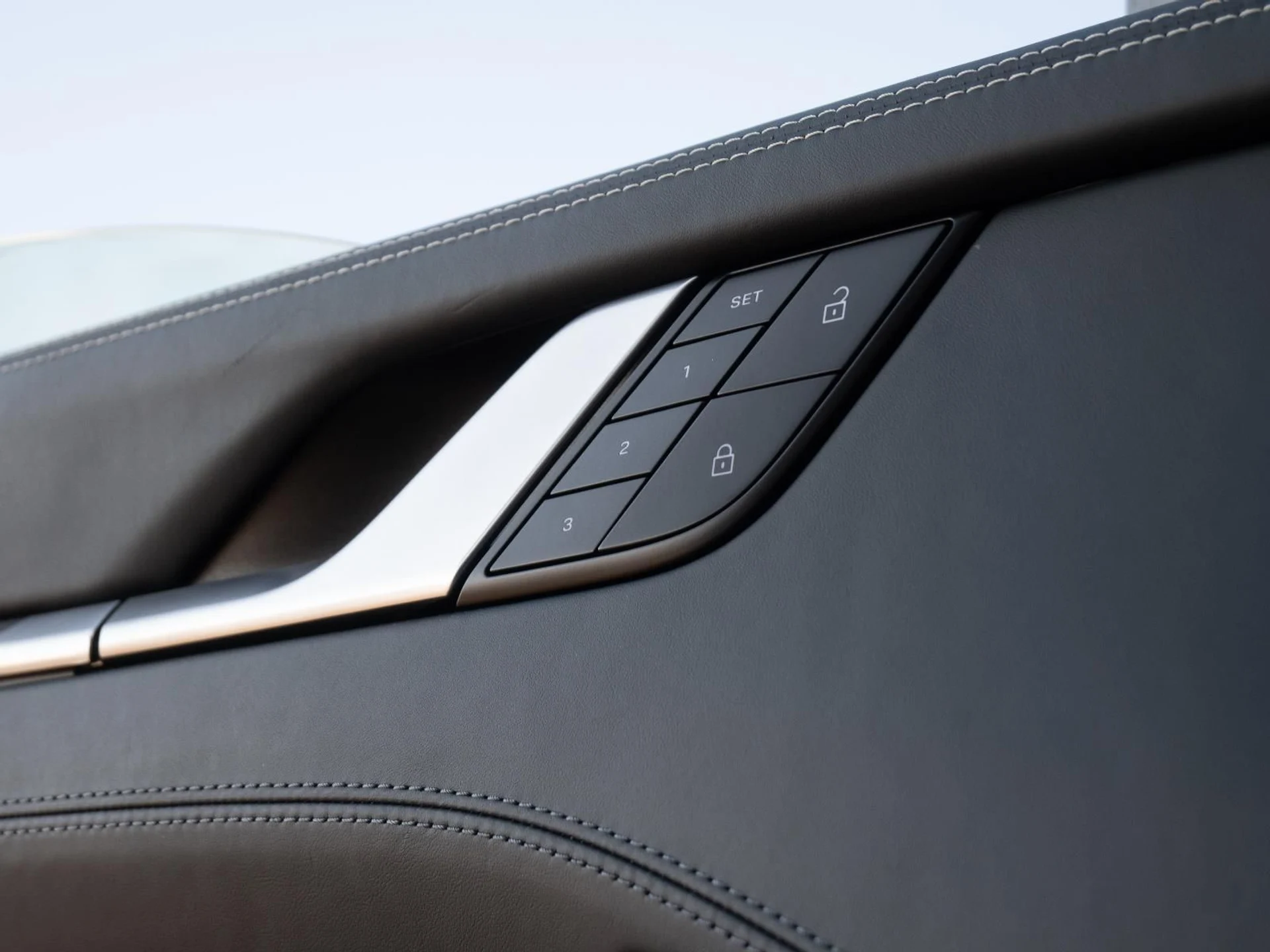 mph018_1818744809_fb9a5885ba68142a58948ae5847157e1x_d11e24a1c2