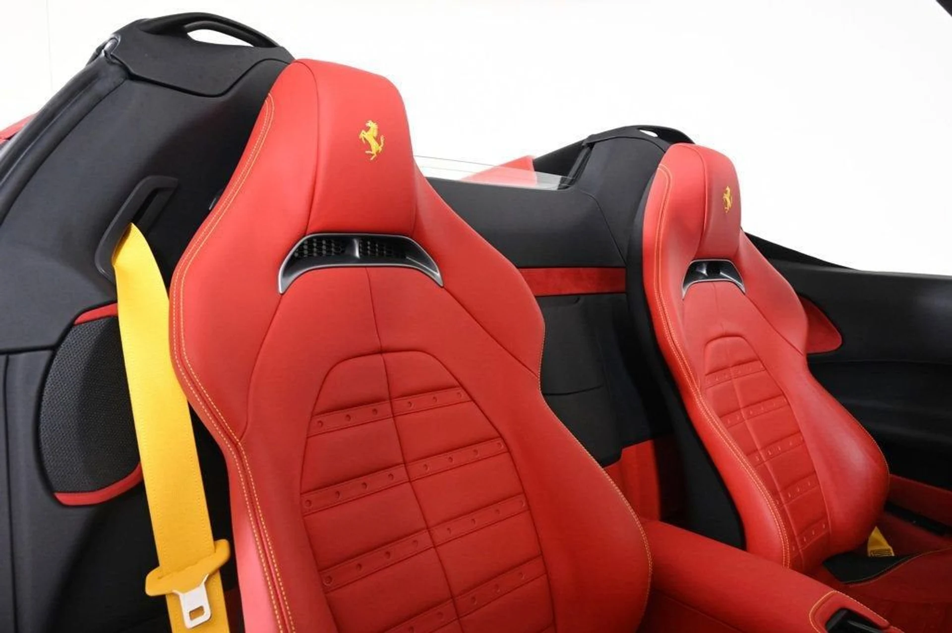 mph018_182051104_6a55c5d853ef4d77a75c6854315f66c1_4566055e12