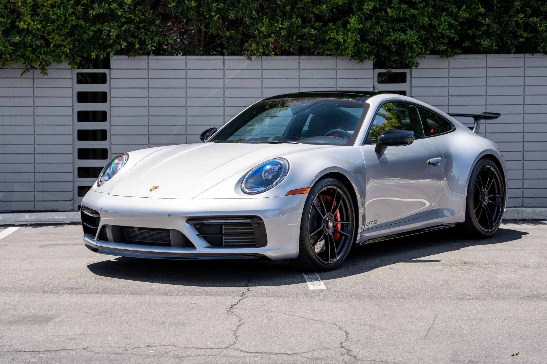 mph018_1822974590_Used_2024_Porsche_911_Carrera_4_GTS_1751586998_97d368c074