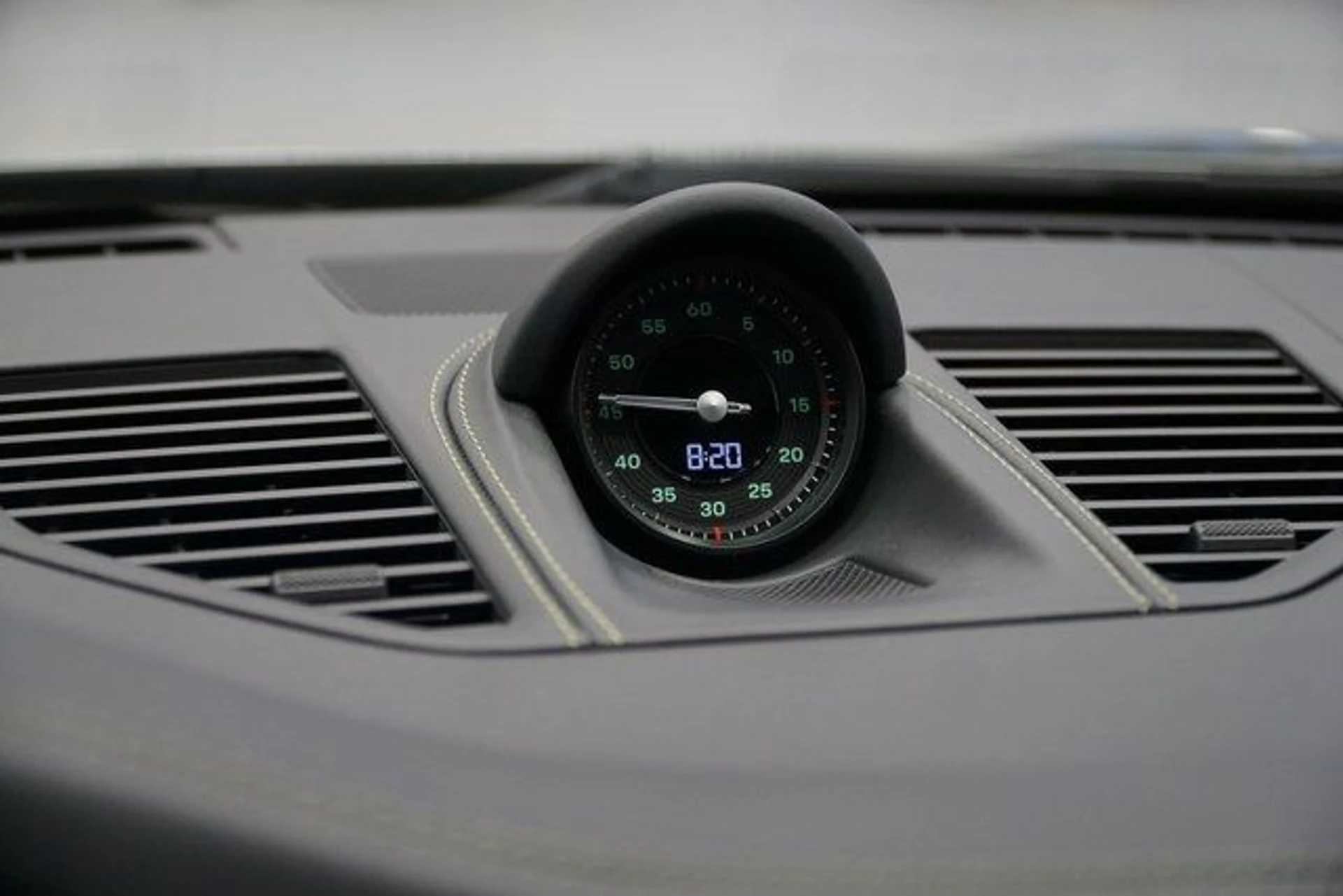 mph018_1824915412_0d84aebf85e4351adef802dec245f4a8_dc2a2a0524