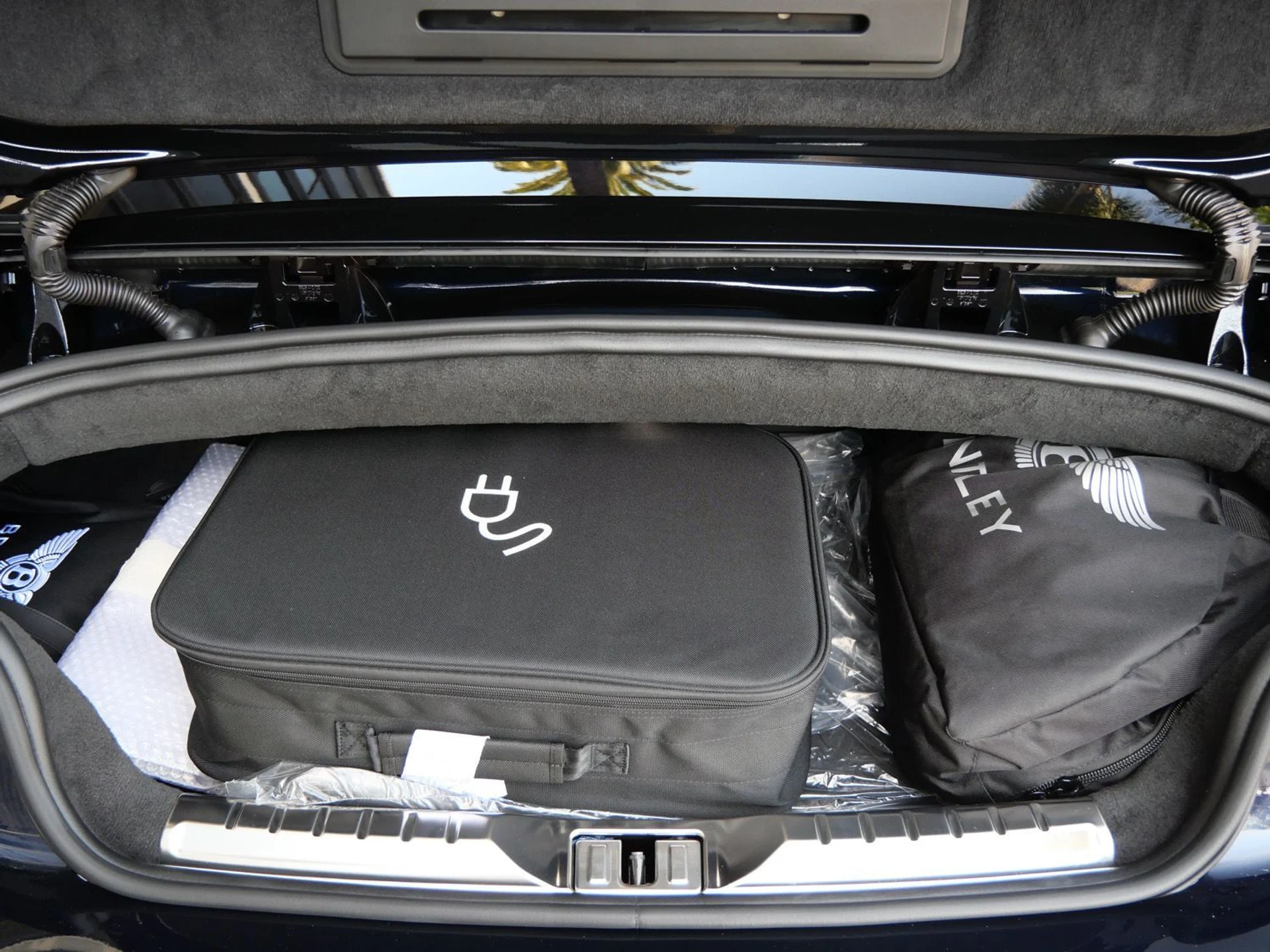 mph018_1825348576_dfa8b0edeb8eebf82787a26742ddfcc9x_f04859bb74