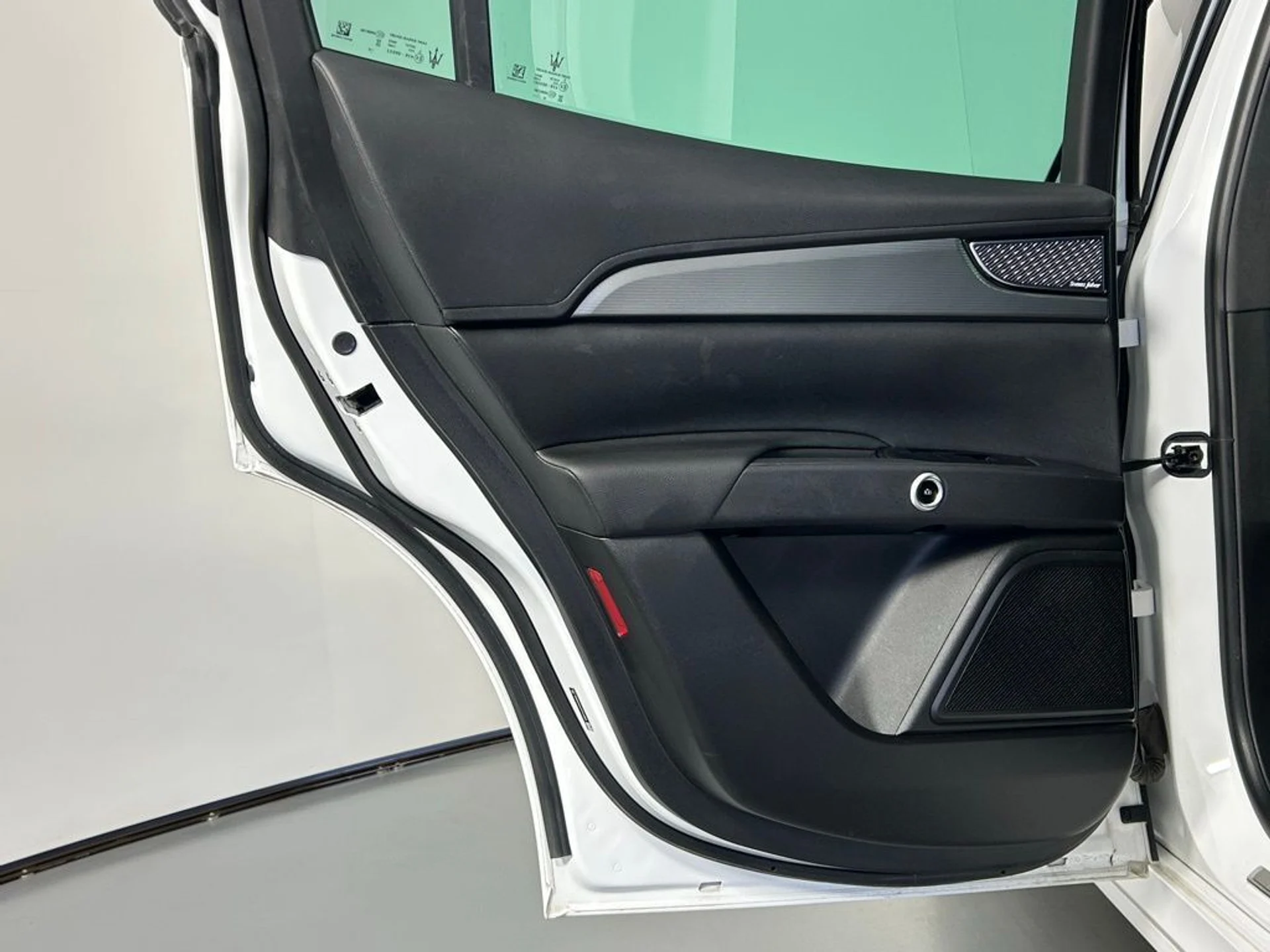 mph018_1829282414_wo8xthtyj7z8yzkifcb98bjil4r2_11c0181d76