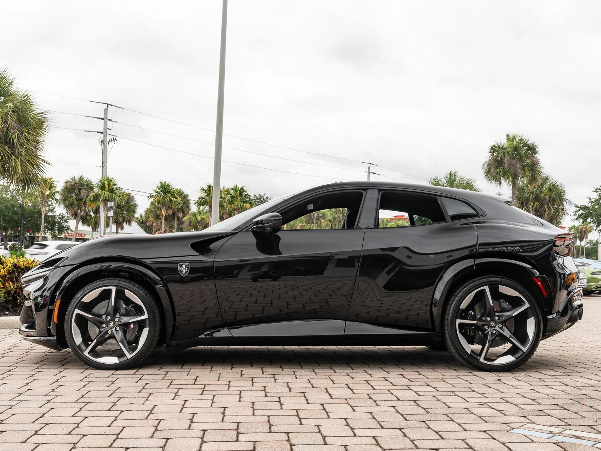 mph018_1830003043_Used_2025_Ferrari_Purosangue_1780612119_a7361994ea