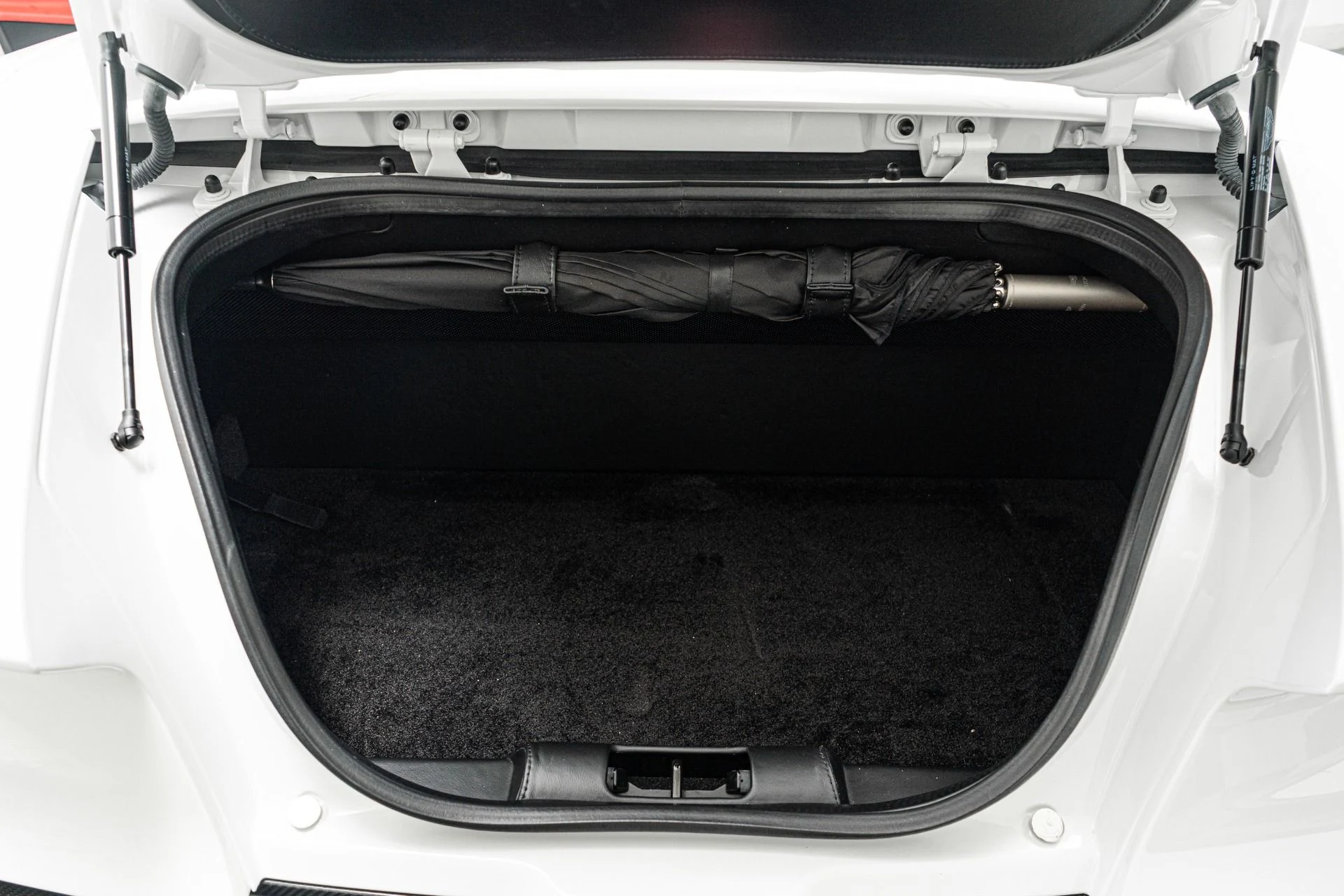 mph018_1830456921_Used_2018_Aston_Martin_Vanquish_Zagato_Volante_74_of_99_Built_Massive_848_K_MSRP_463_Original_Miles_1767103941_c12433da4b