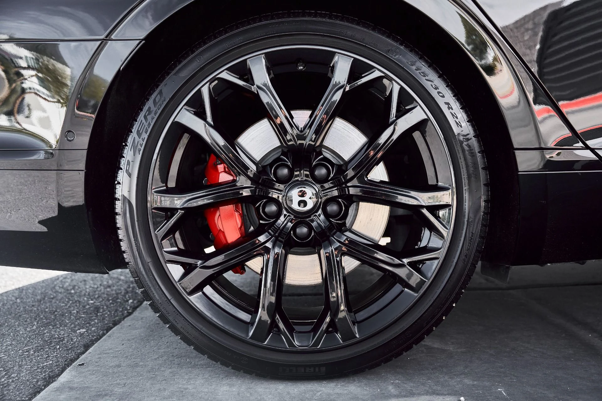 mph018_1834166941_Used_2023_Bentley_Flying_Spur_S_1770950647_cf30210dfa