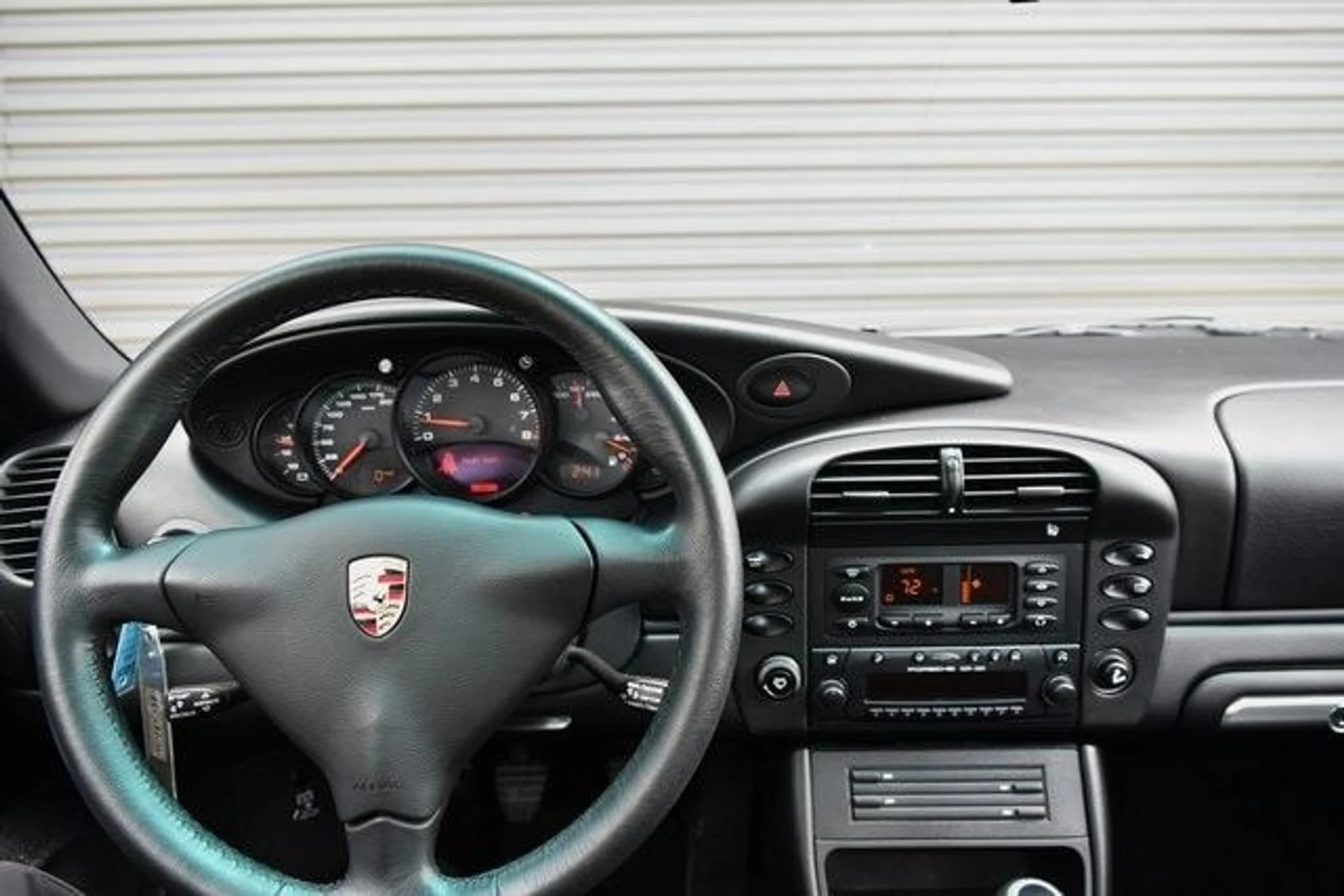 mph018_1841701671_e1601c2bc3c15487511aae601b33b743x_a1e7ad76eb