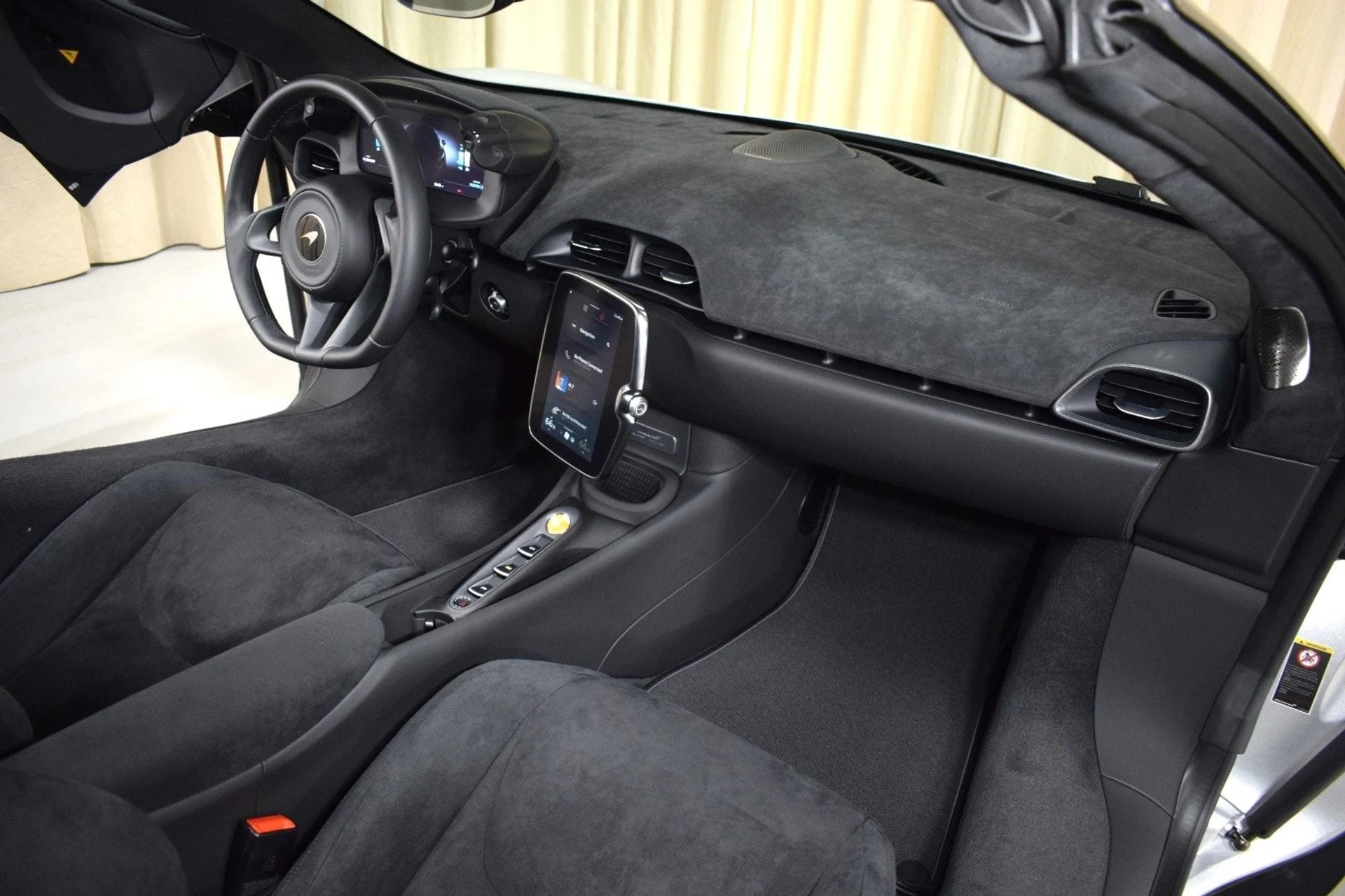 mph018_1853206665_26b44128cded1a614922d9bbc5b5acf8x_f2b95990f3