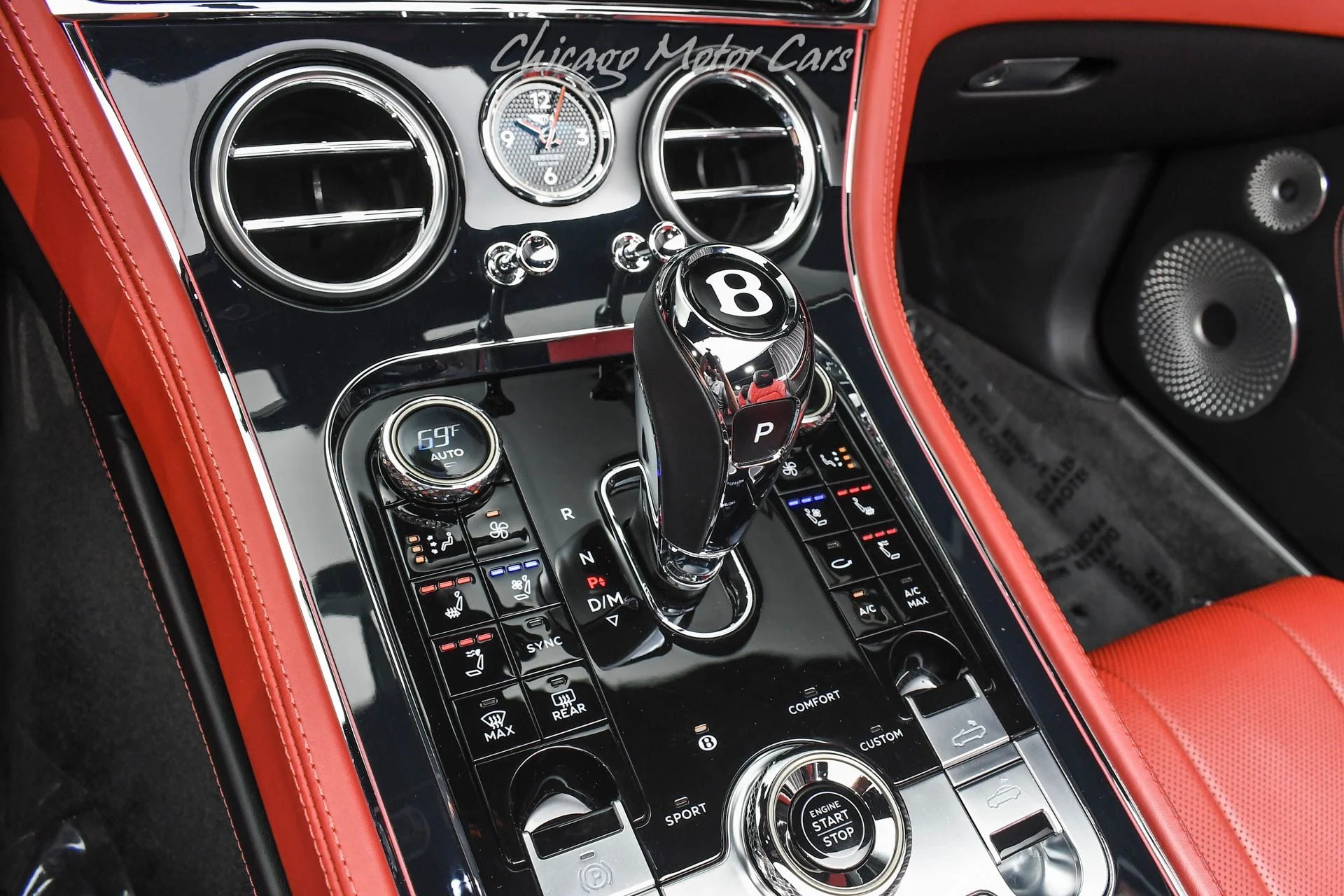 mph018_1856651814_10976_p19_l_849a265424