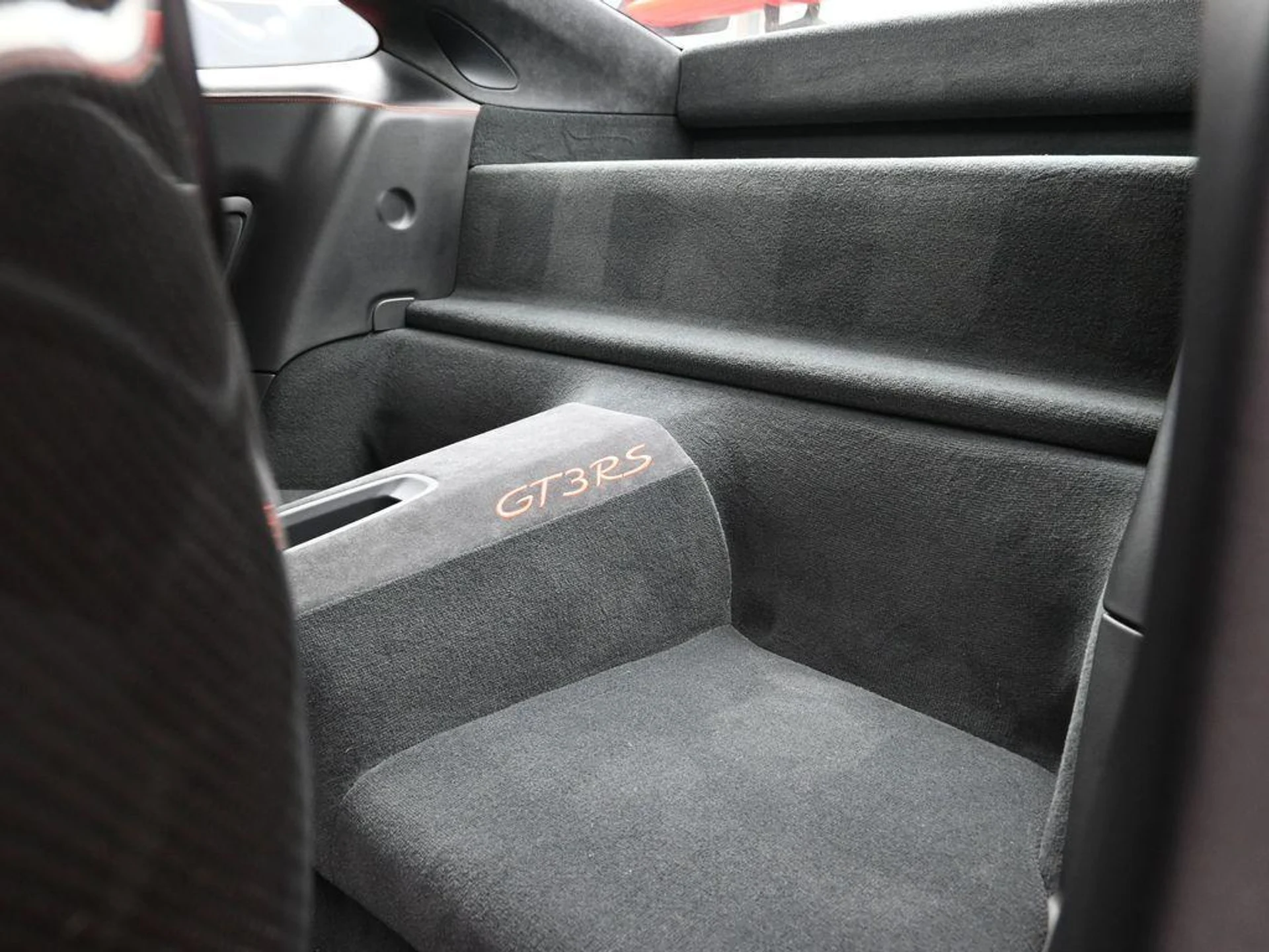 mph018_1856911965_a_Lu_APKI_8f_EJ_Zpyl_Fj_H22drudi3o_6624c8094e