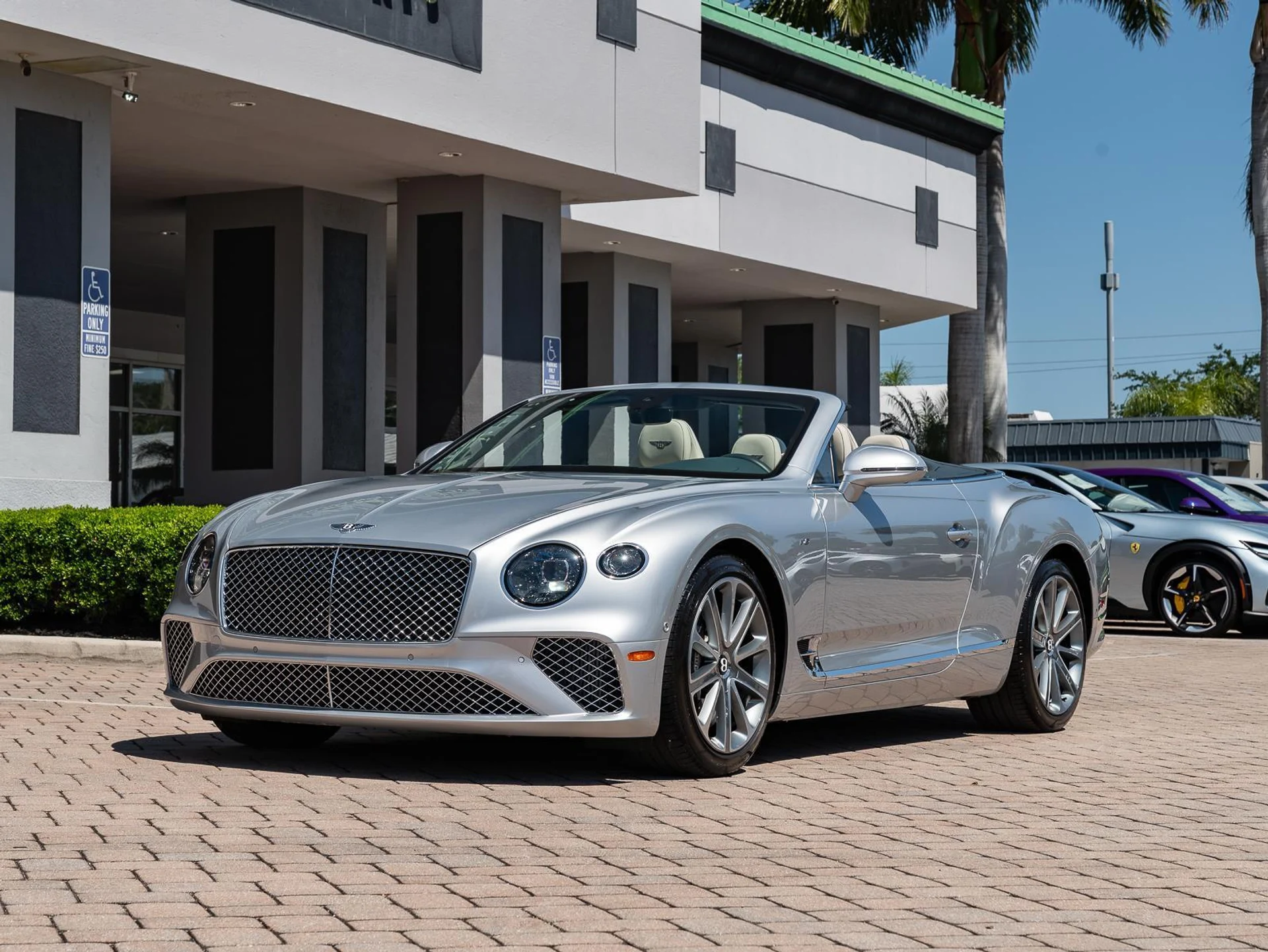 mph018_1858711732_Used_2022_Bentley_Continental_GTC_GT_V8_1777583143_785dcf29fc