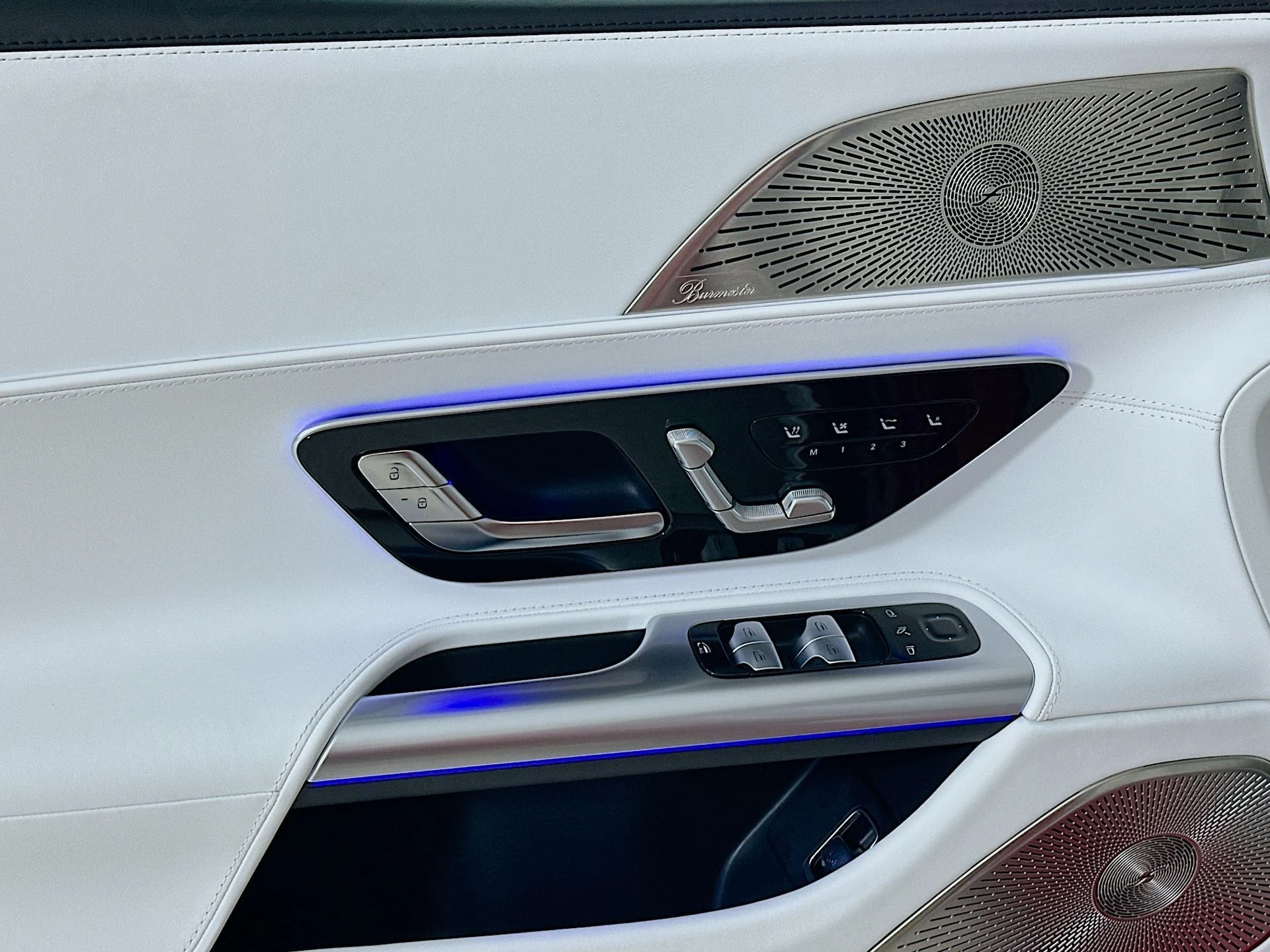 mph018_1865042170_bda91a6bcc5814f88b50ab892e30636fx_c1e1fcc2b4