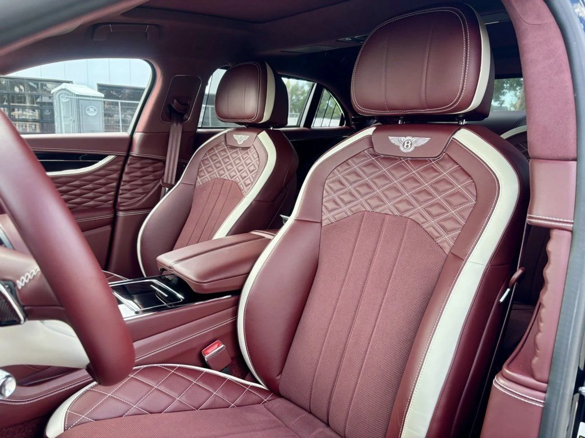 mph018_1867181343_de83e5e26820630015e657ff46e08997_e17e300149