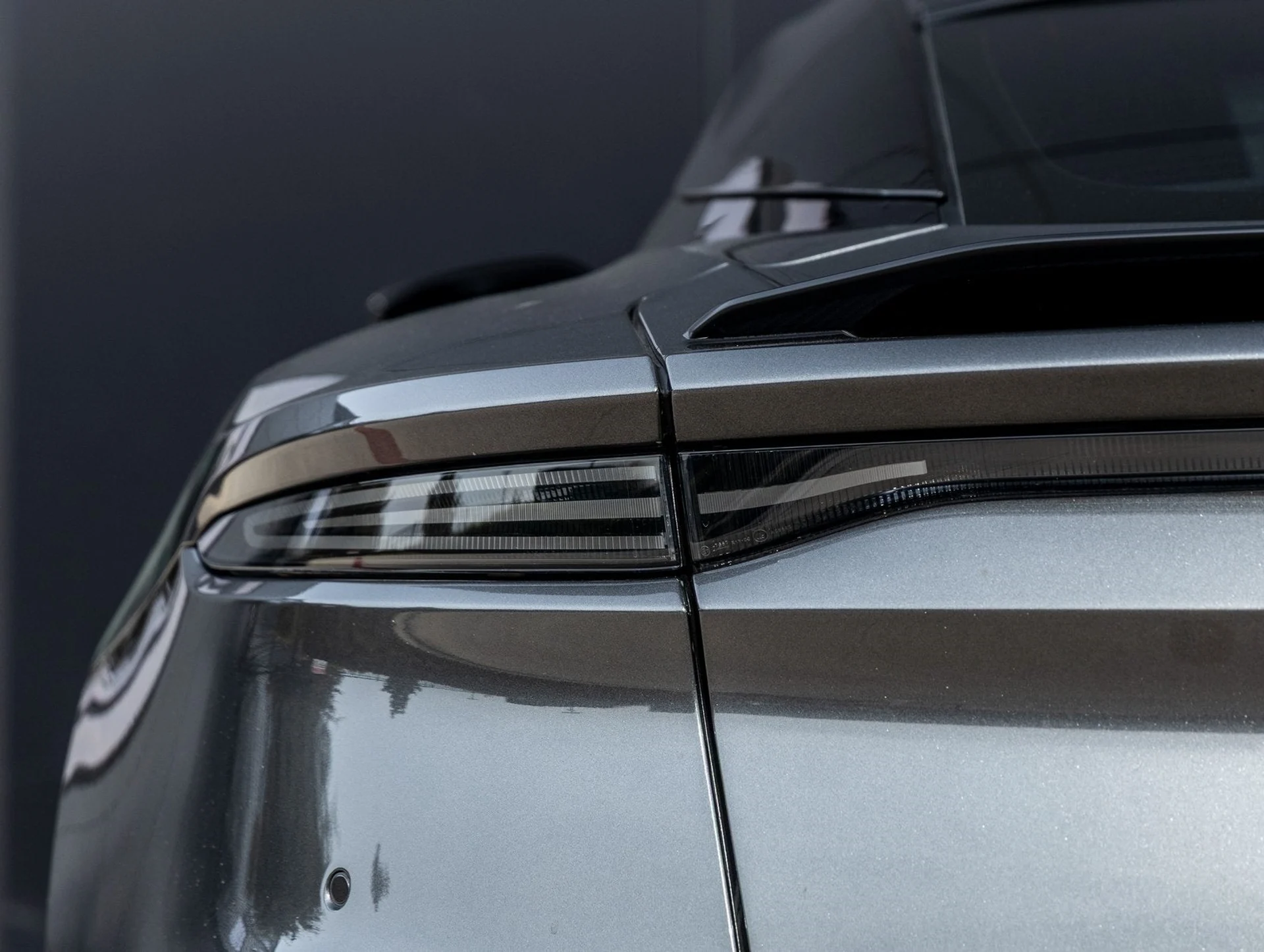 mph018_1871396478_19_e601ac68cd