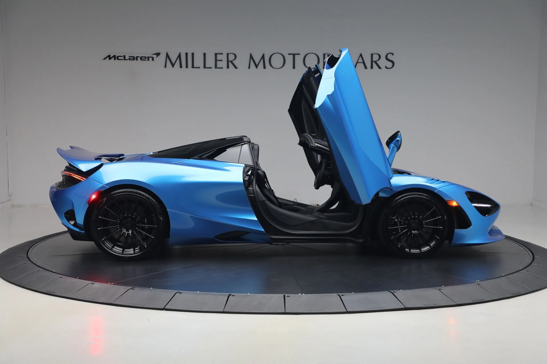 mph018_188301101_New_2027_Mc_Laren_750_S_Spider_Tech_Lux_cefaf4d17c