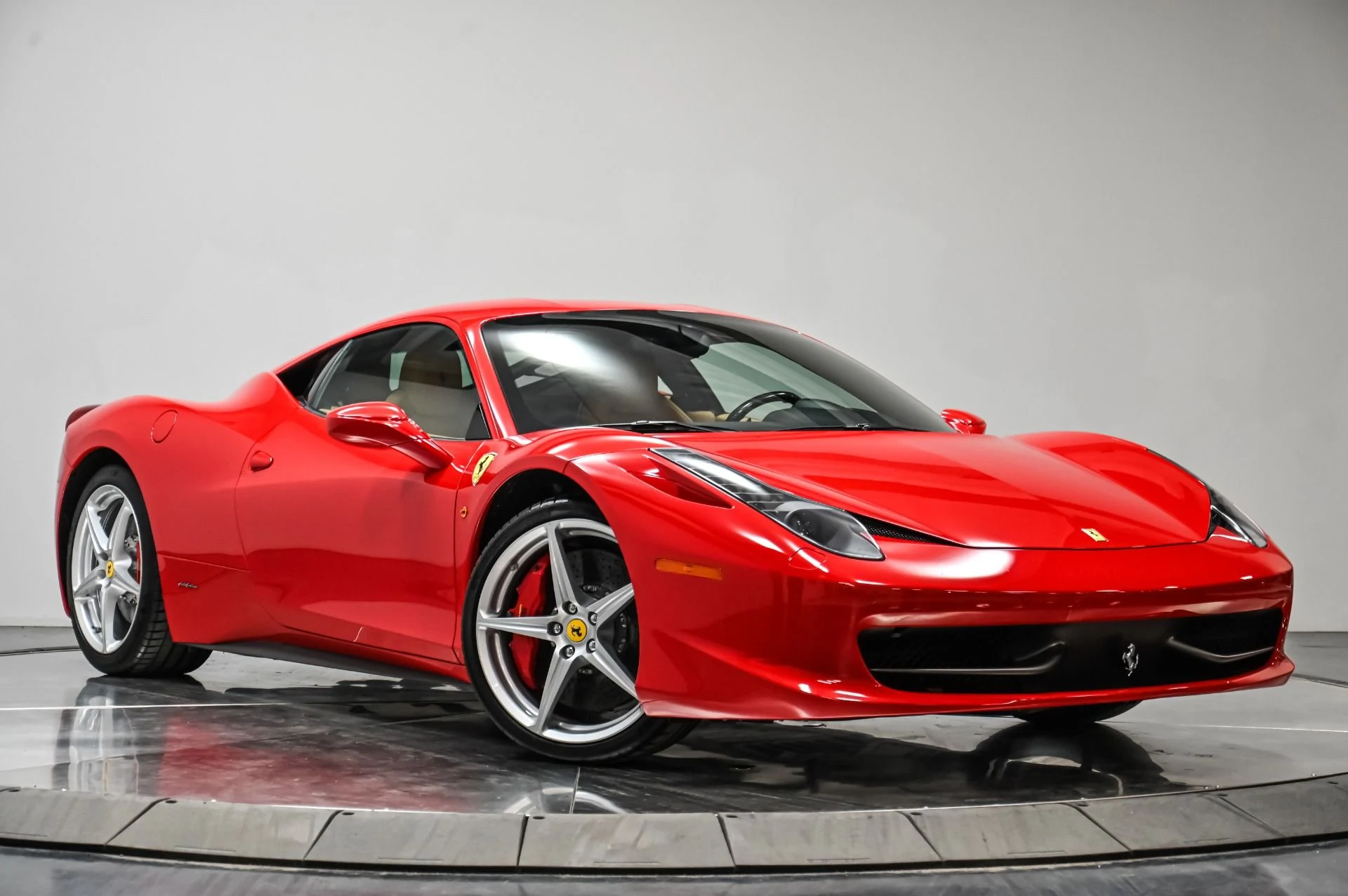 mph018_188420767_Used_2013_Ferrari_458_Italia_1755017599_8f5f88c555