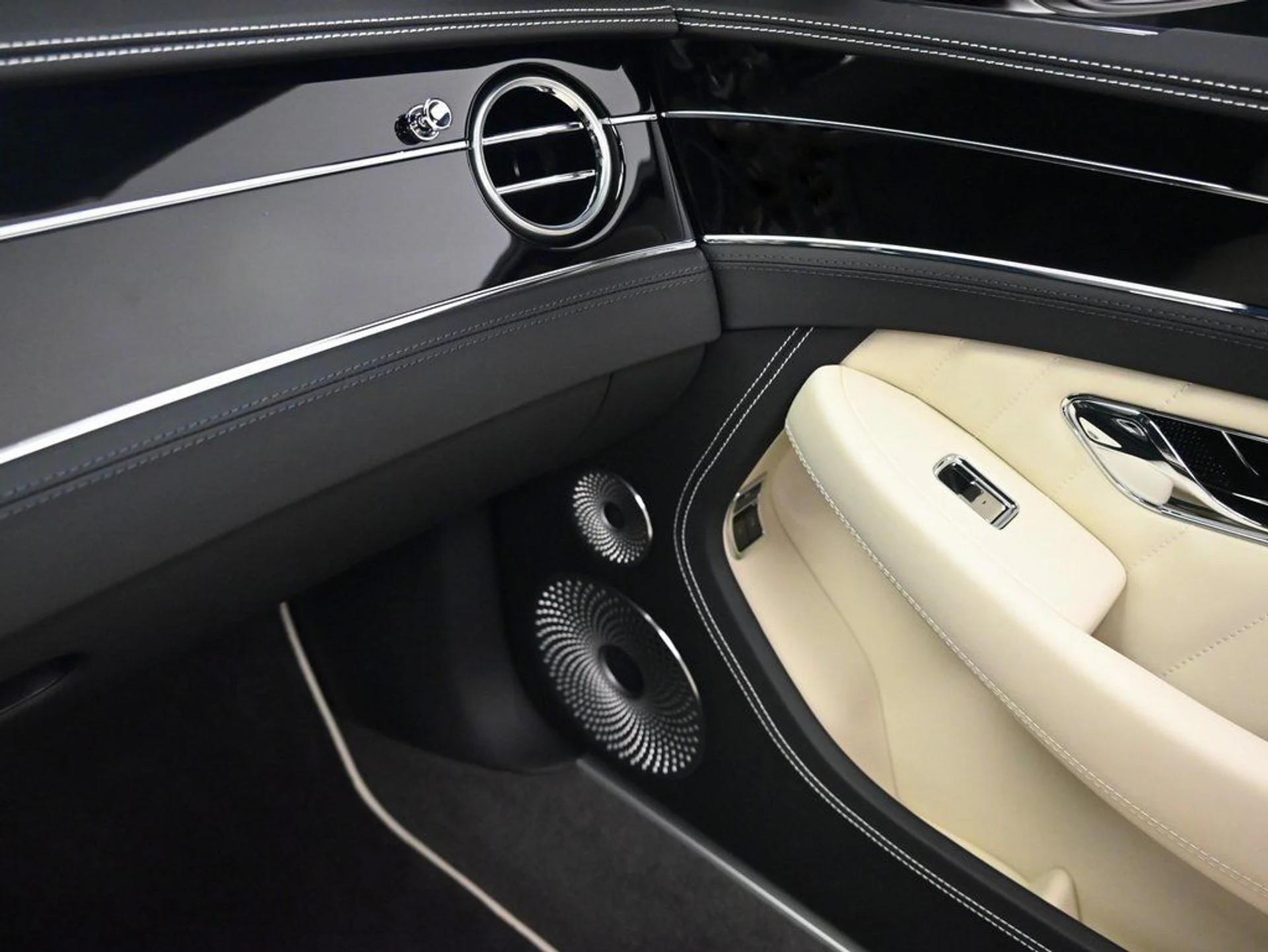 mph018_1885661879_00d42fe4ac9d4652aa77c696169962d6_5421818c23