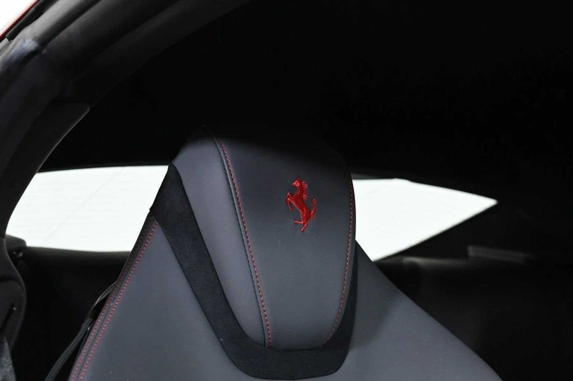 mph018_1885908385_fc2ebdabf5a347beba61ca0e14af5c18_3b44a77bfd