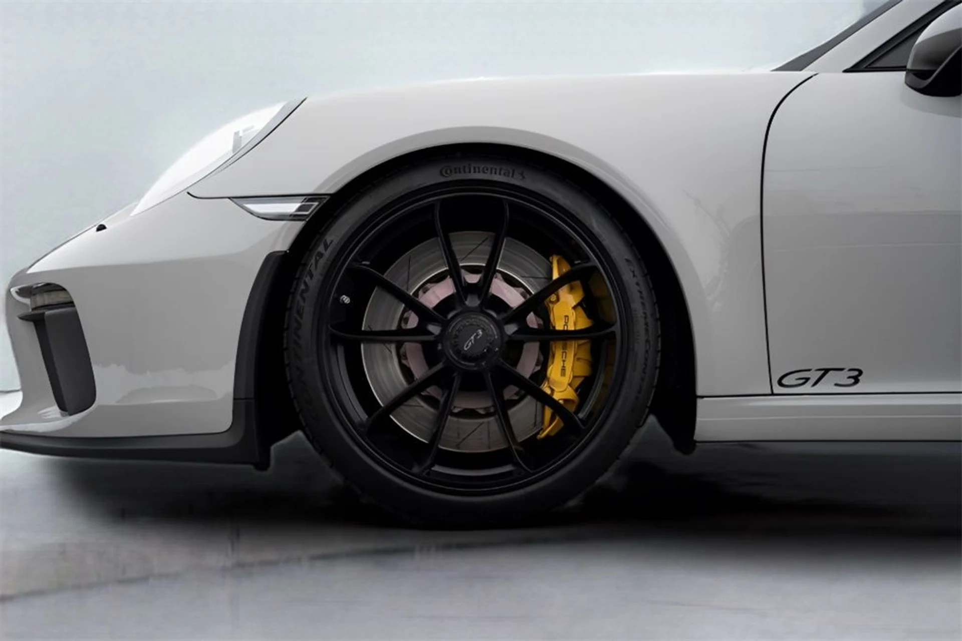 mph018_1890875090_image_19_1de015dbed