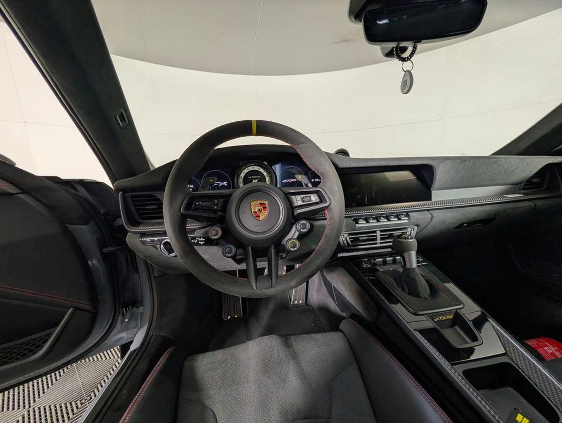 mph018_1891593305_h9_S16kexgv_Uvet_w_Z_Aa_ZE_Es_Lp_Xg_109b2d2bd3