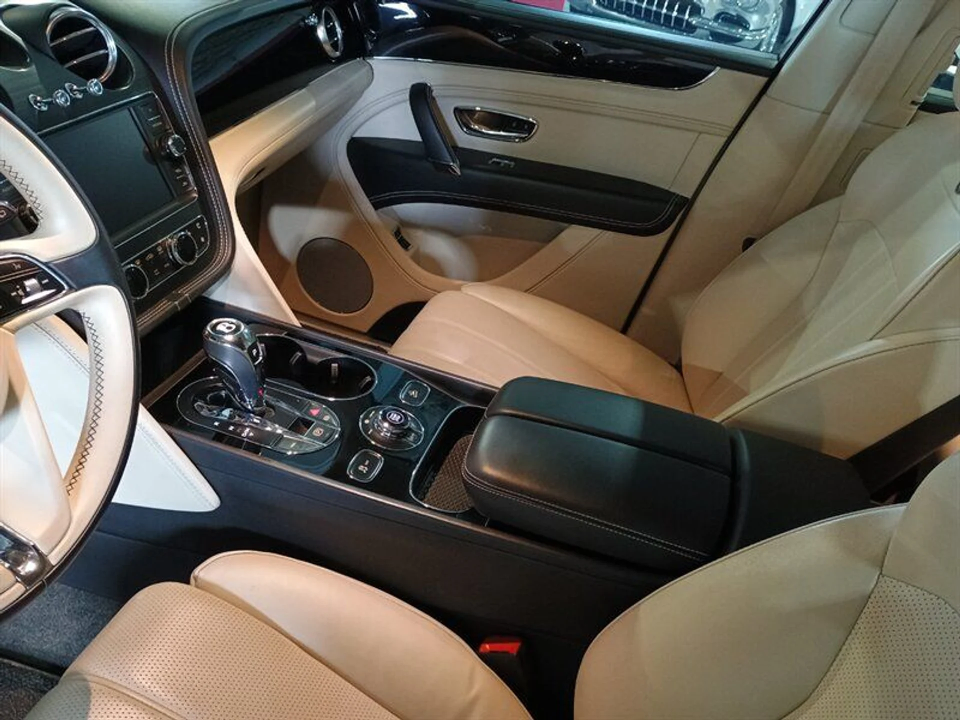 mph018_1905240102_c1dc4794f0_800_bd6ed88216