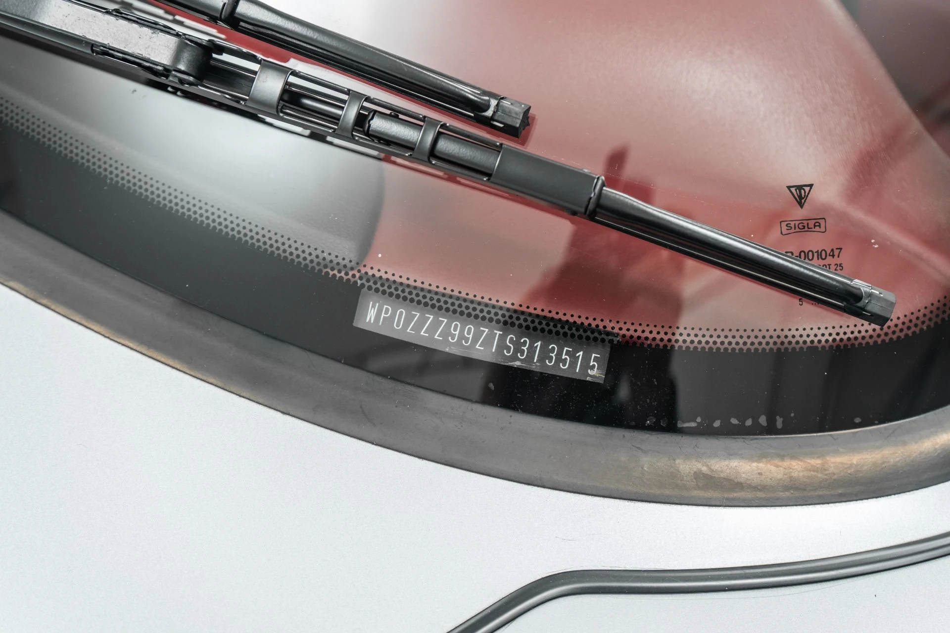 mph018_1905853868_Used_1996_Porsche_911_Carrera_4_S_Ro_W_Spec_Car_From_Italy_Porsche_PPS_Excellent_Condition_1774029333_dfc051073f