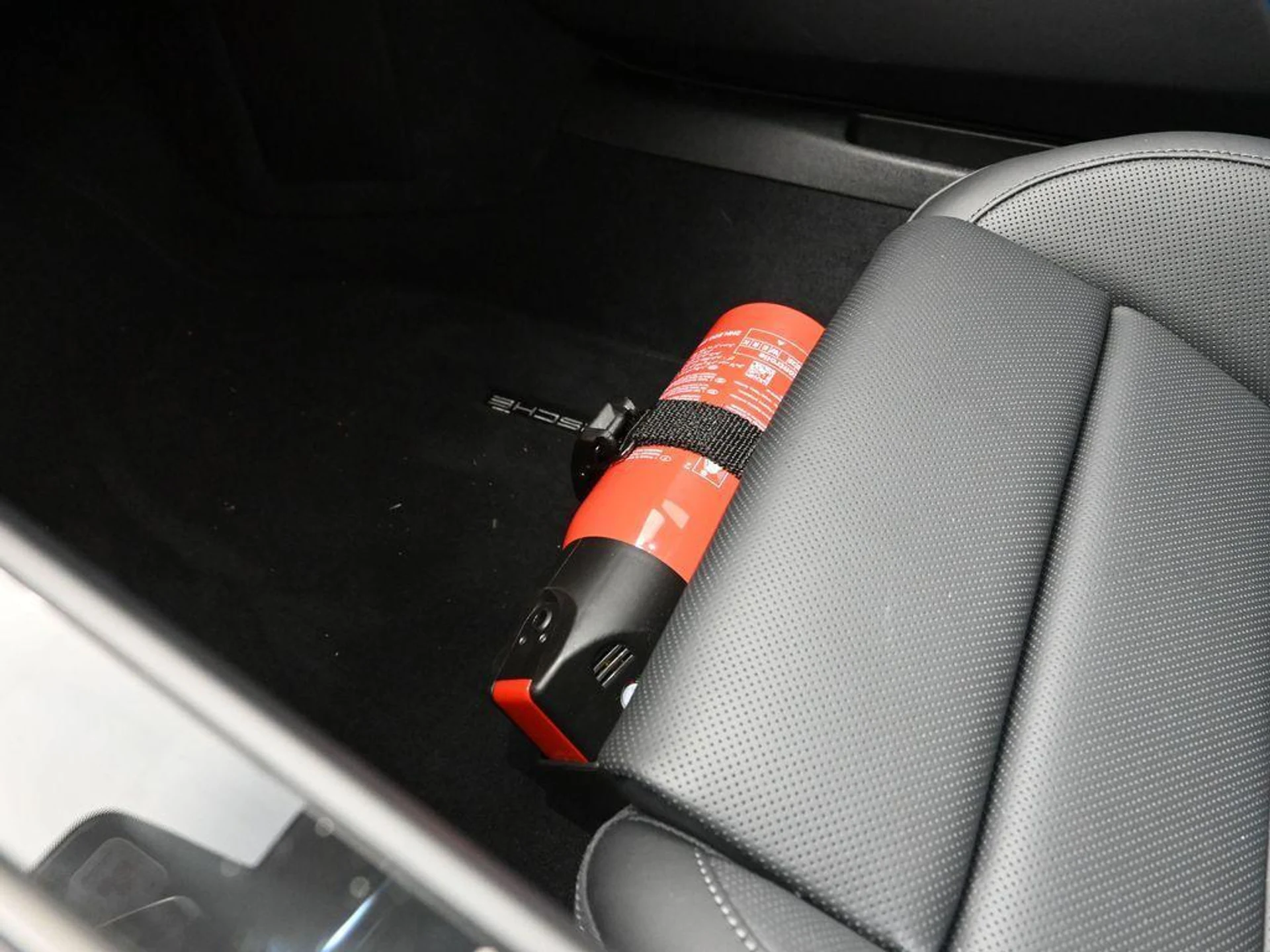 mph018_1914699603_HFPC_Gl_Rc_G7_Spyy_R3_PIWY_9_R6_FJ_8o_9c44b1a0df