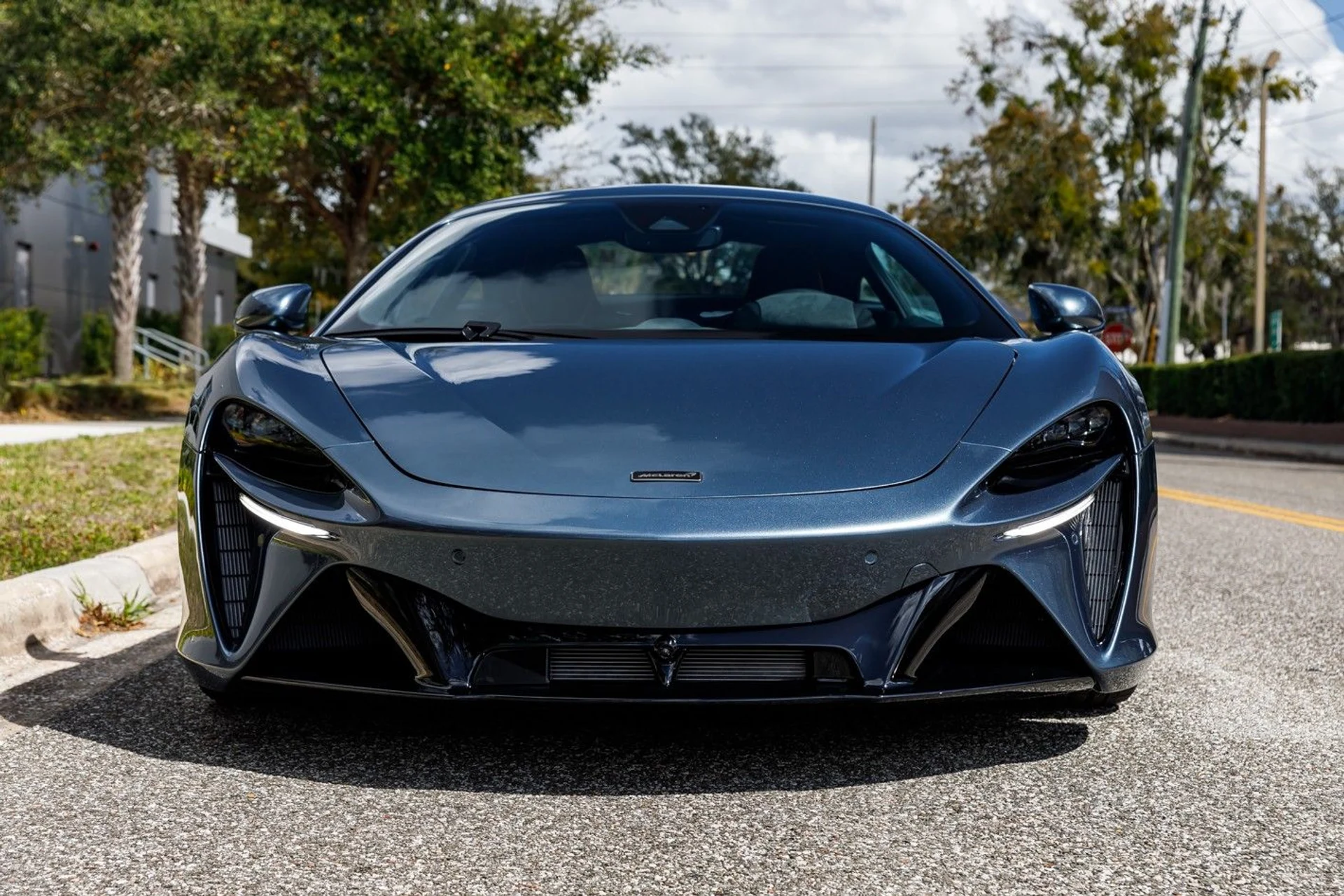 mph018_1915909536_658_p19_l_9c7c37d221