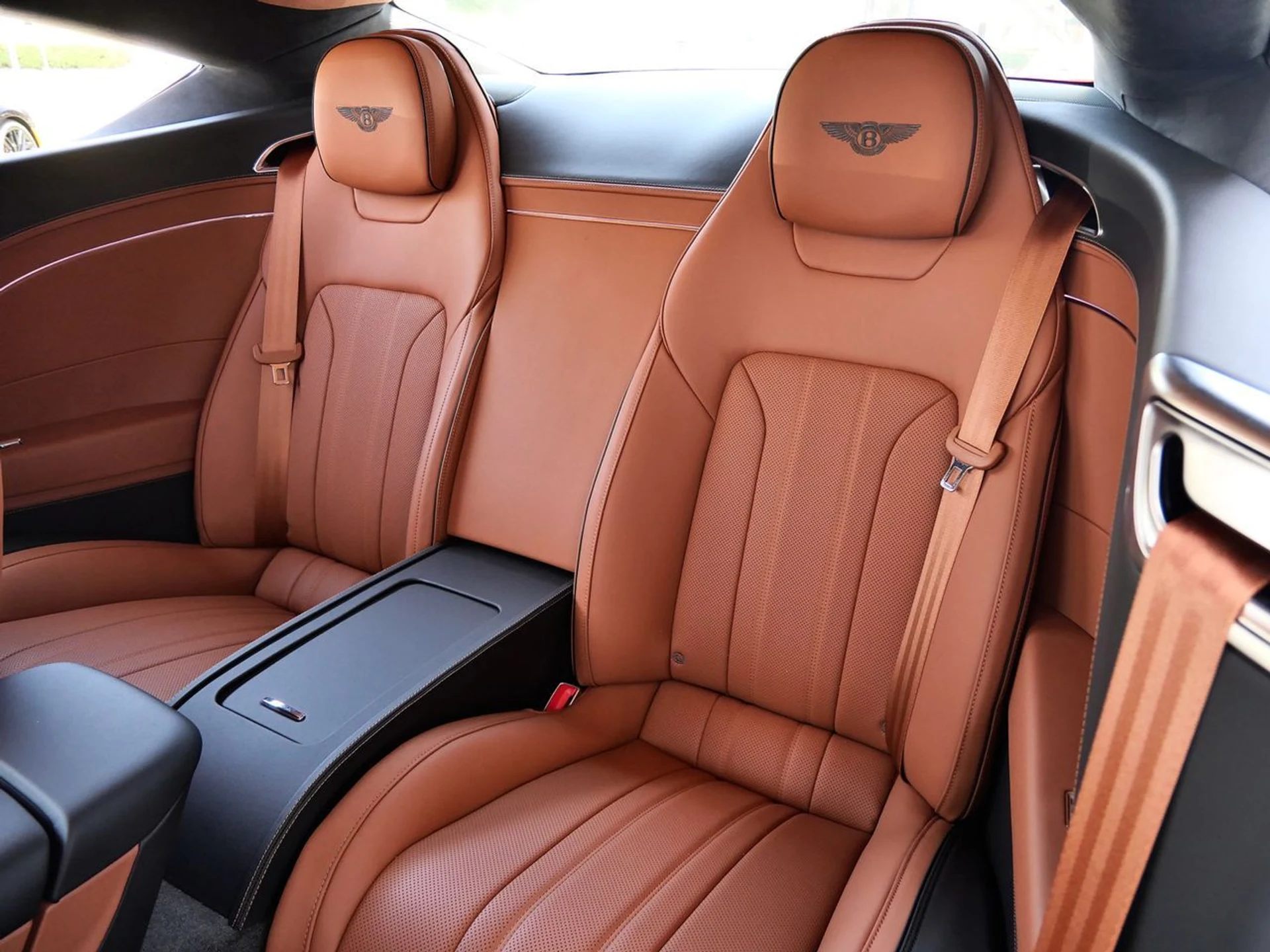 mph018_1917396804_b52e1c9c0d4c0222190f7d365e358a18x_715c90301f