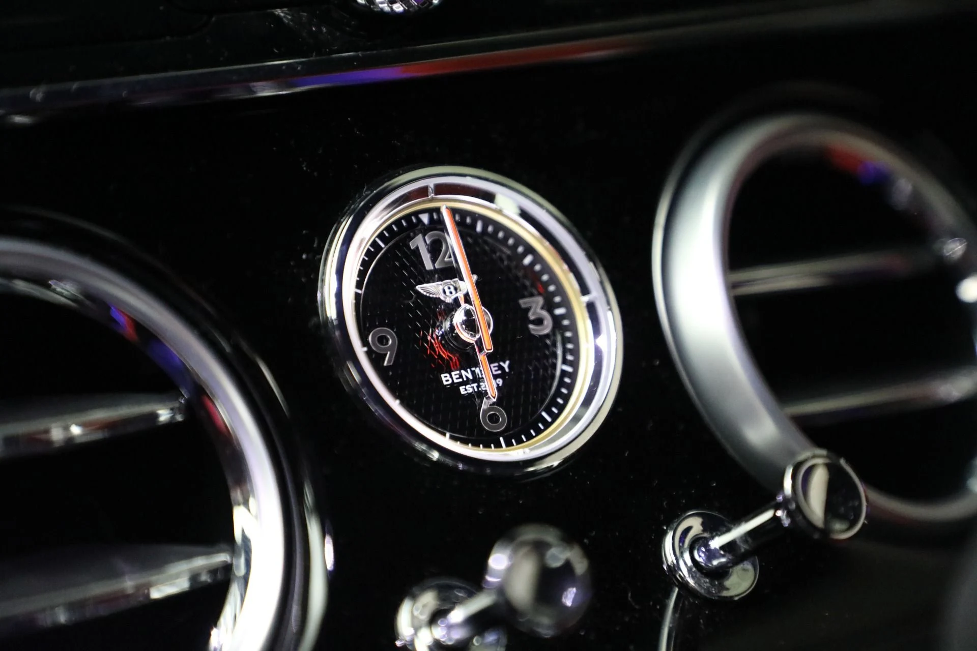 mph018_1921257357_Used_2024_Bentley_Continental_GT_Edition_8_b584d69709